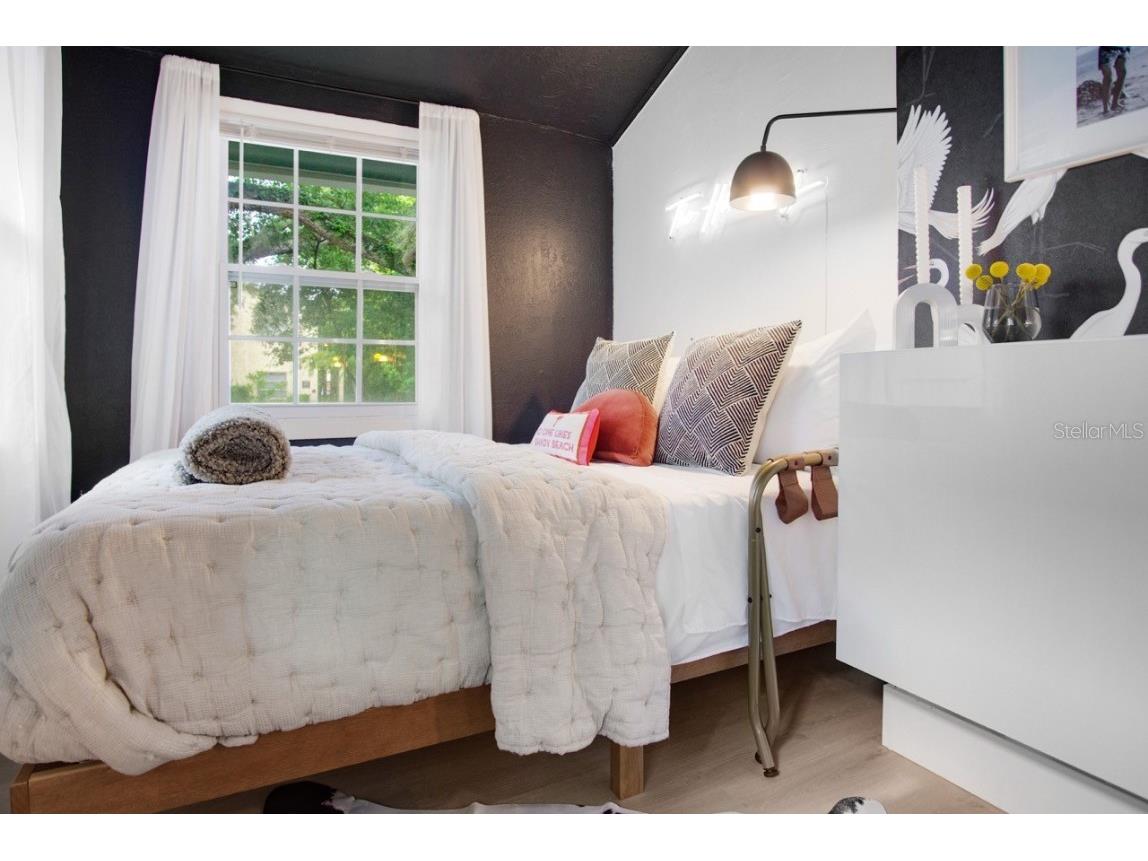 719 8th Street N Saint Petersburg FL 33701 TB8421754 image37