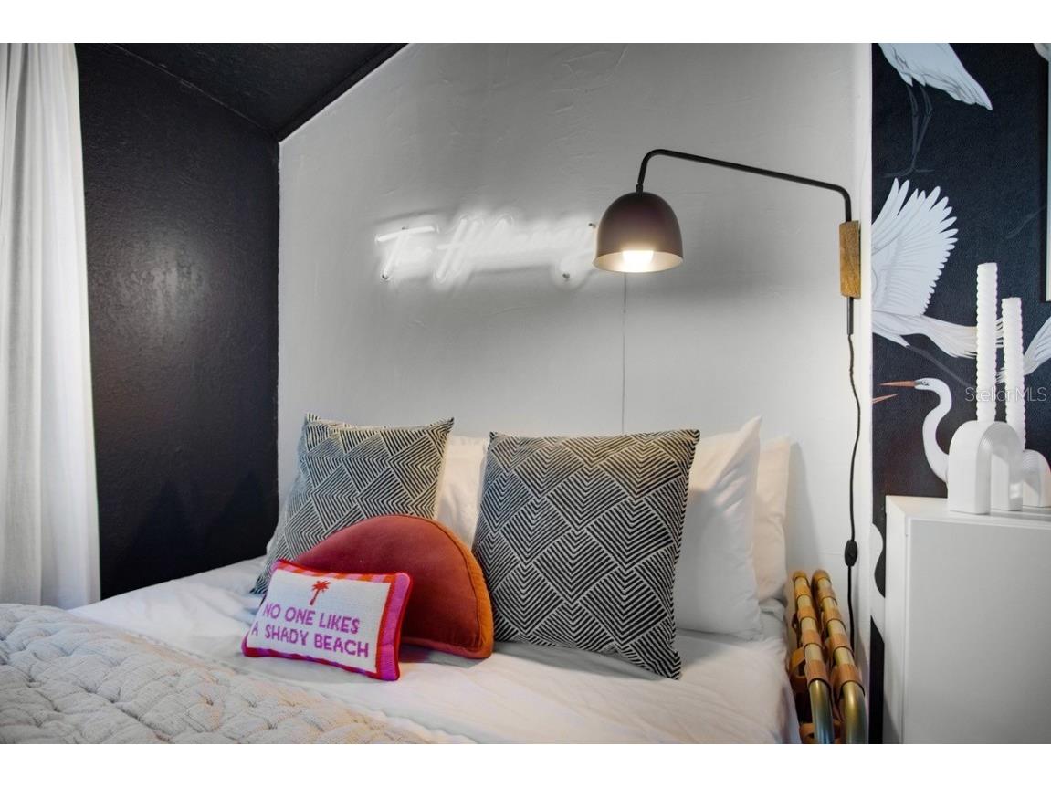 719 8th Street N Saint Petersburg FL 33701 TB8421754 image40