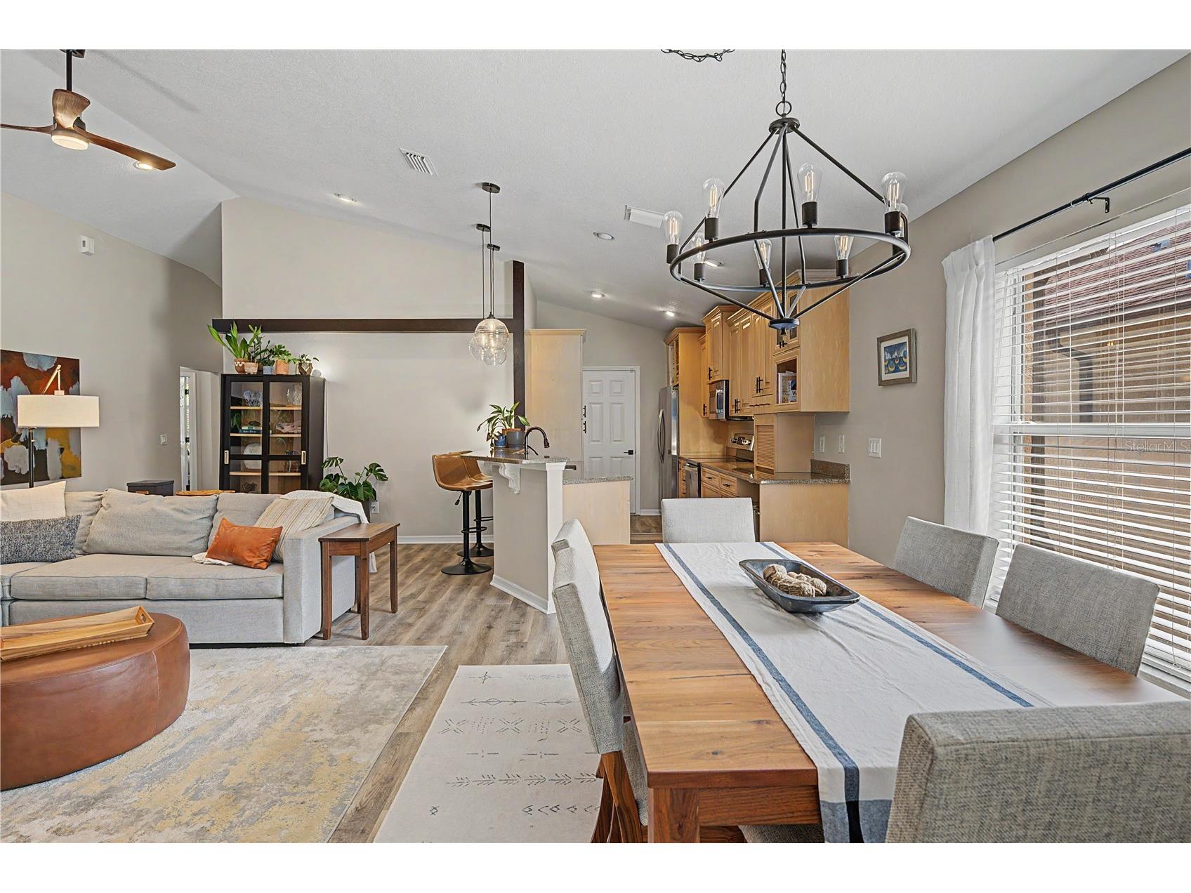 719 92nd Avenue N Saint Petersburg FL 33702 TB8521025 image17