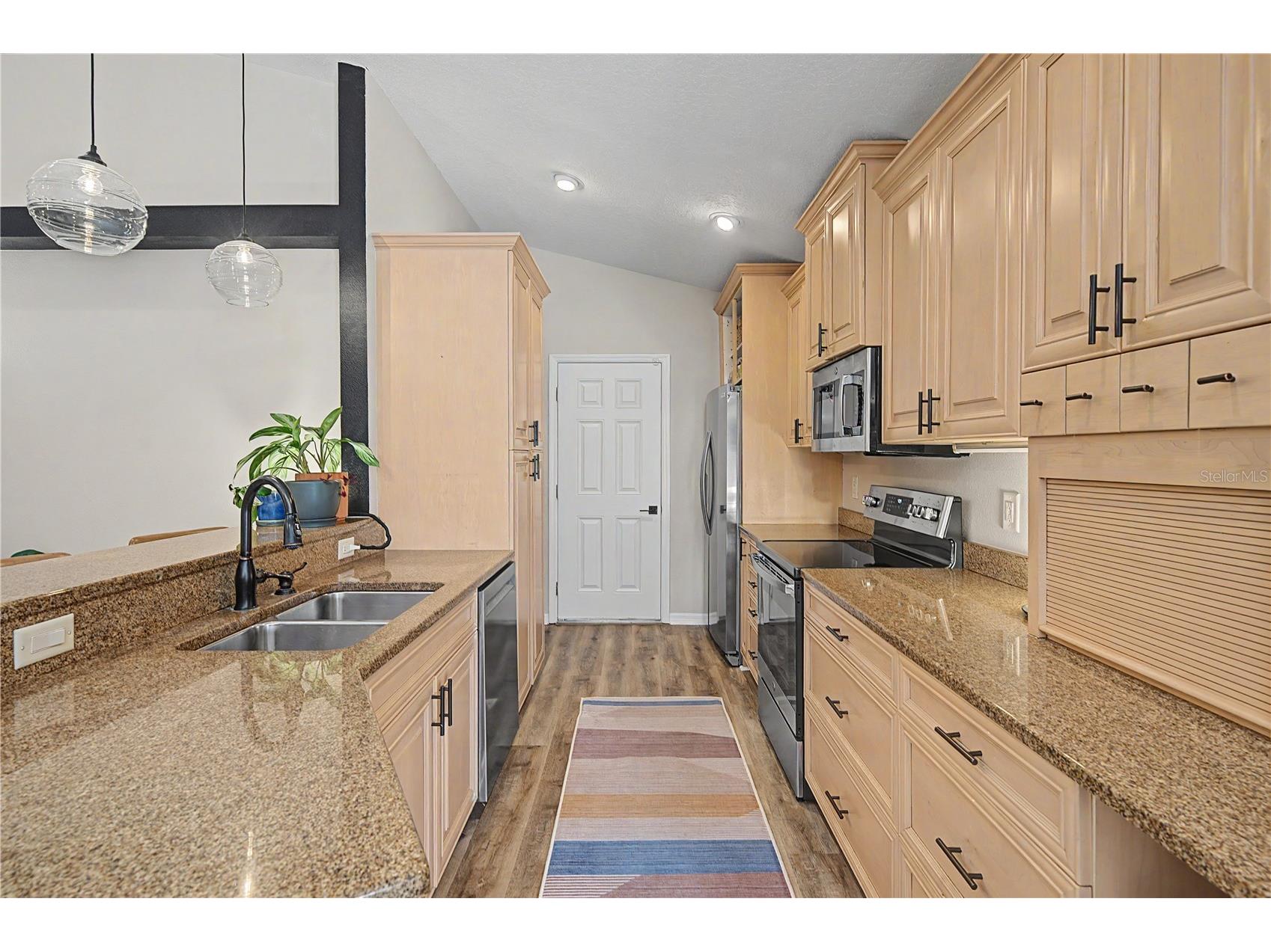 719 92nd Avenue N Saint Petersburg FL 33702 TB8521025 image30