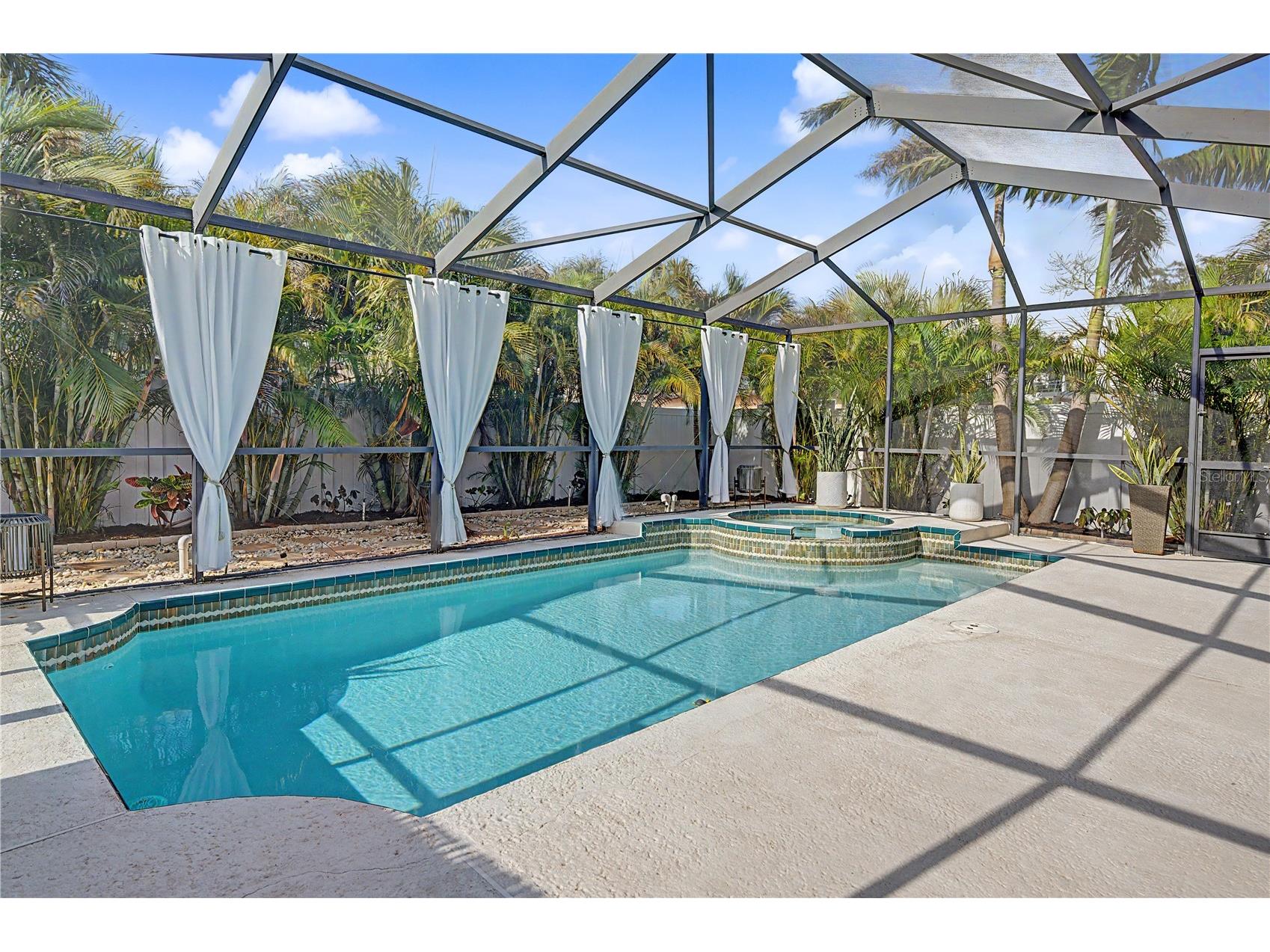 719 92nd Avenue N Saint Petersburg FL 33702 TB8521025 image48