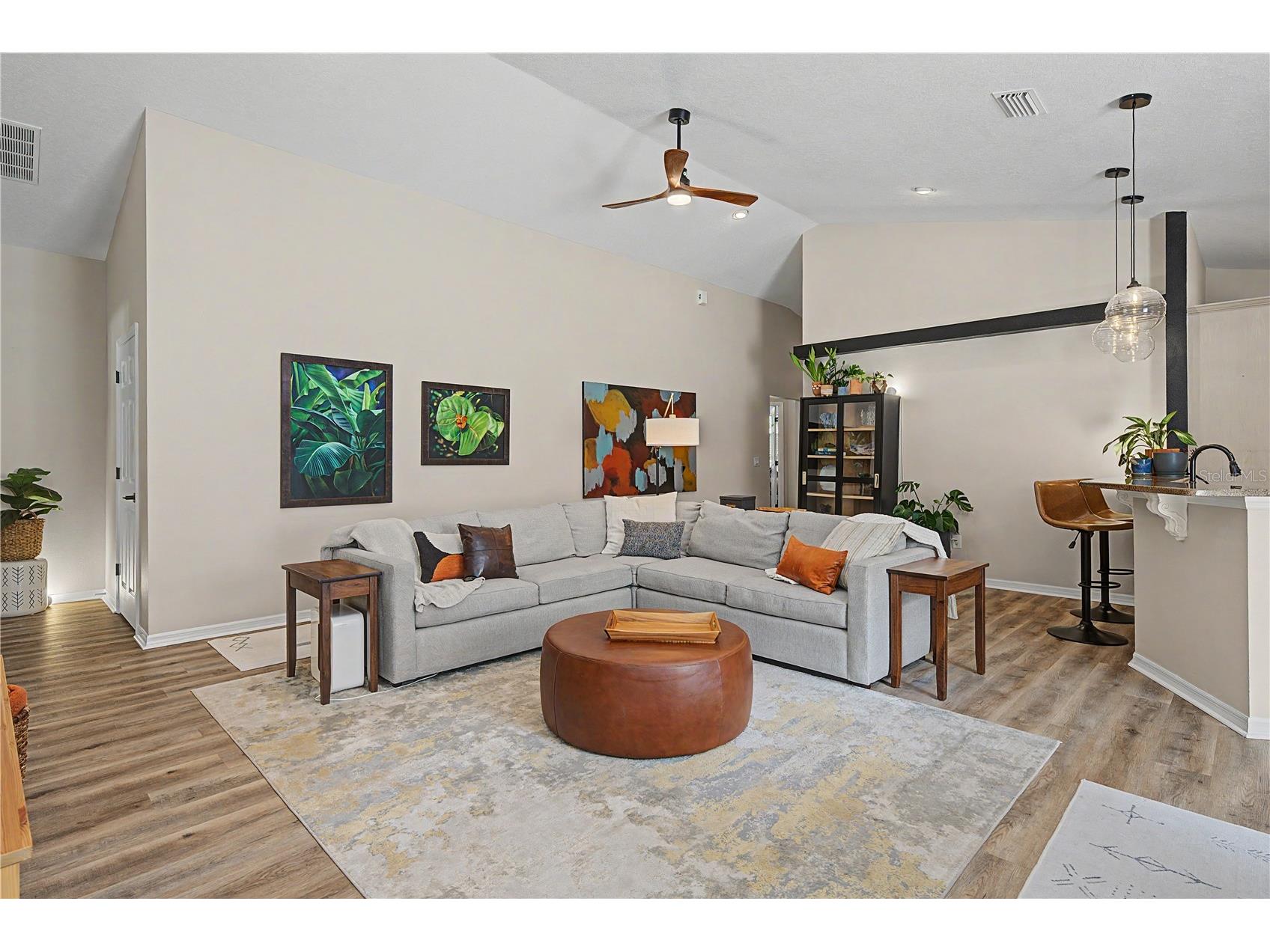 719 92nd Avenue N Saint Petersburg FL 33702 TB8521025 image5