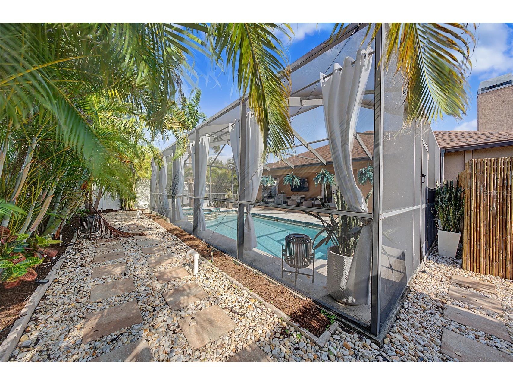 719 92nd Avenue N Saint Petersburg FL 33702 TB8521025 image51