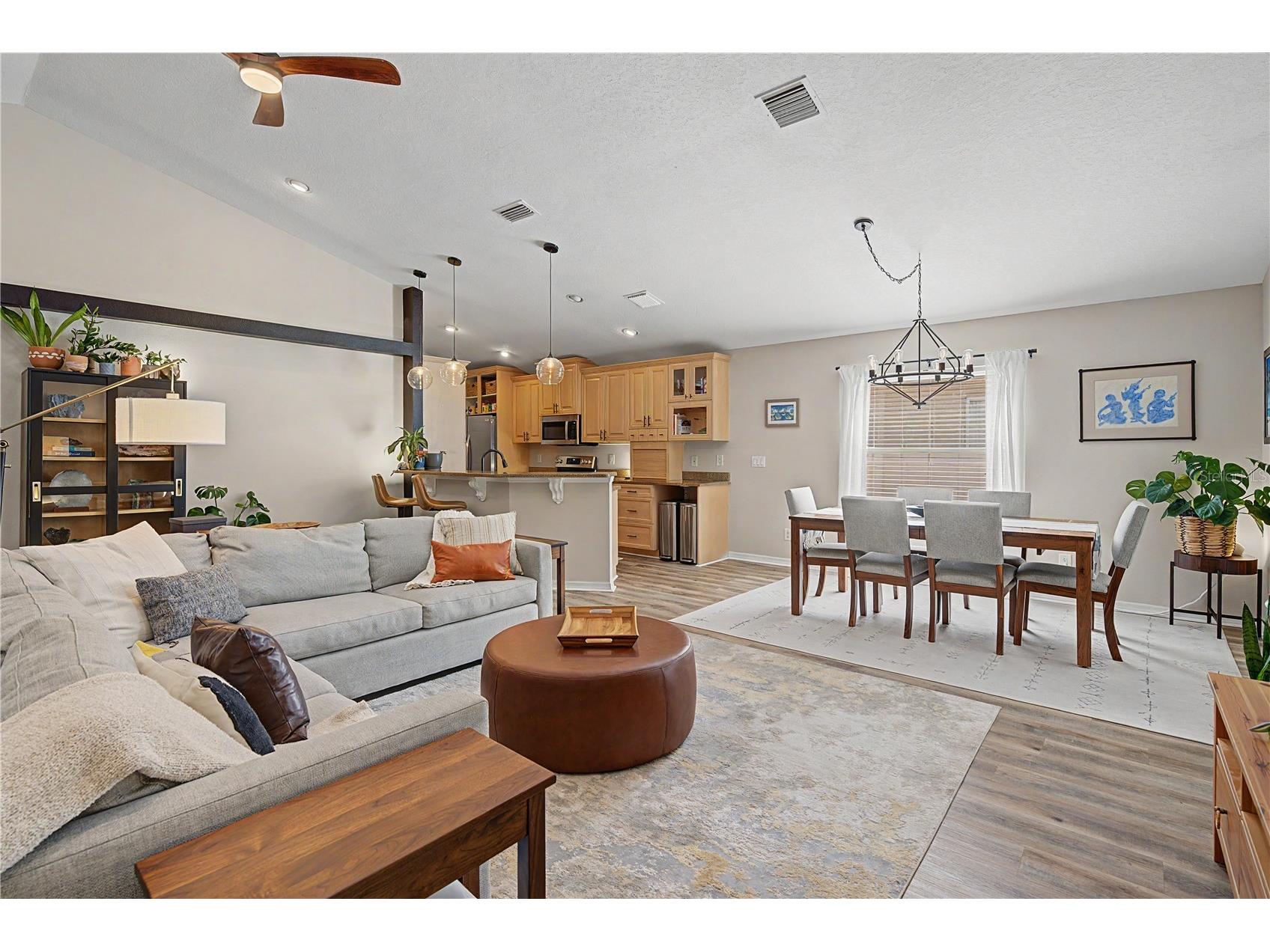719 92nd Avenue N Saint Petersburg FL 33702 TB8521025 image8