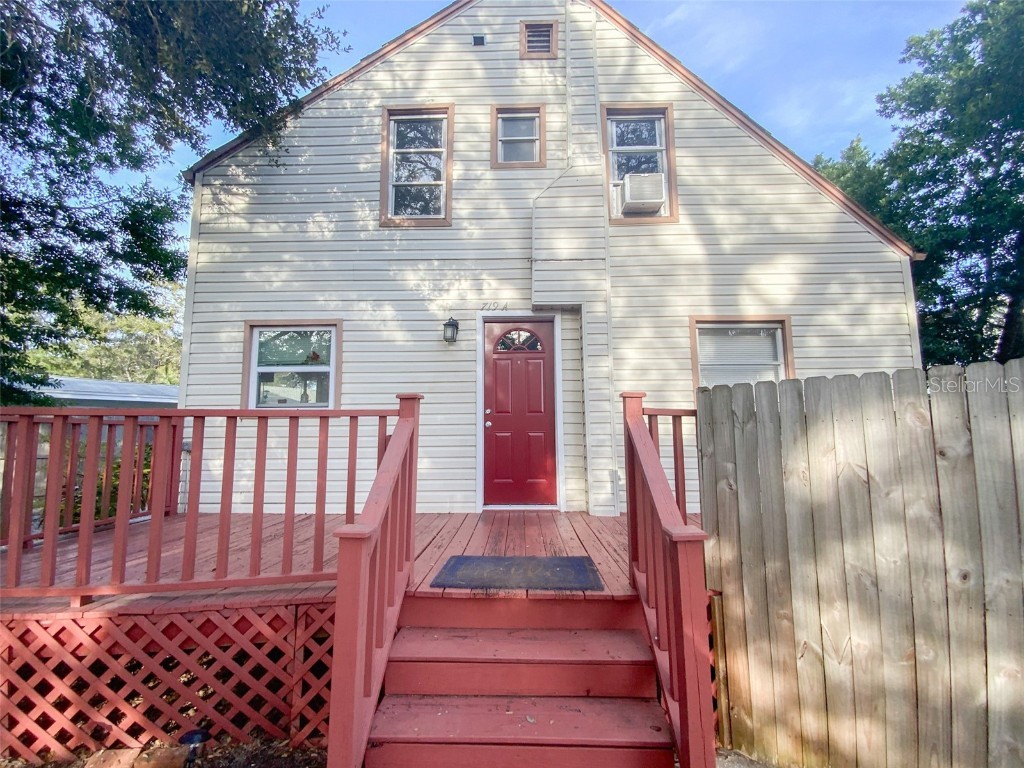 719 Bay Street #A Dunedin FL 34698 U8225118 image1