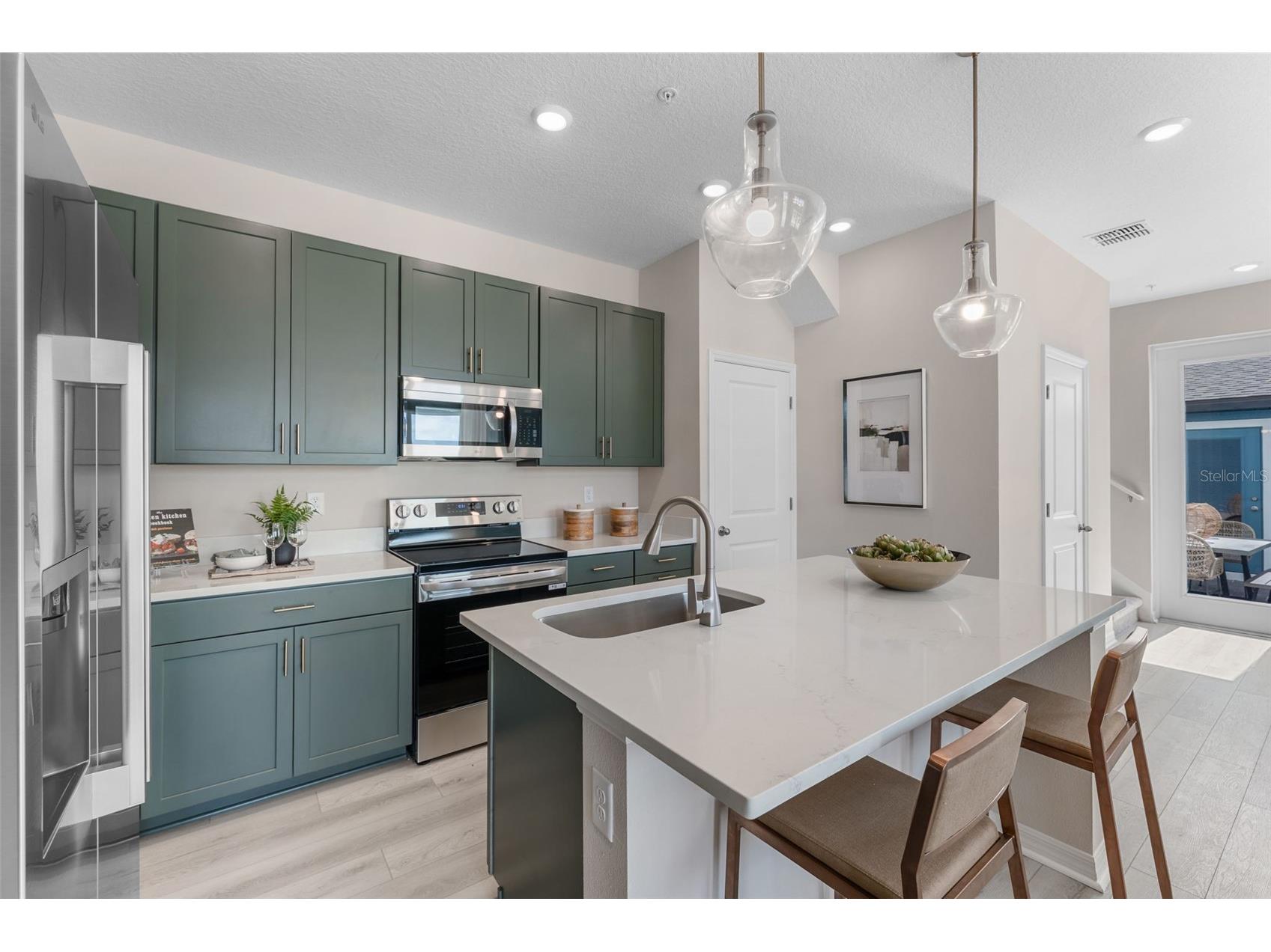 719 Blissful Gardens Way Apopka FL 32703 W7884199 image6
