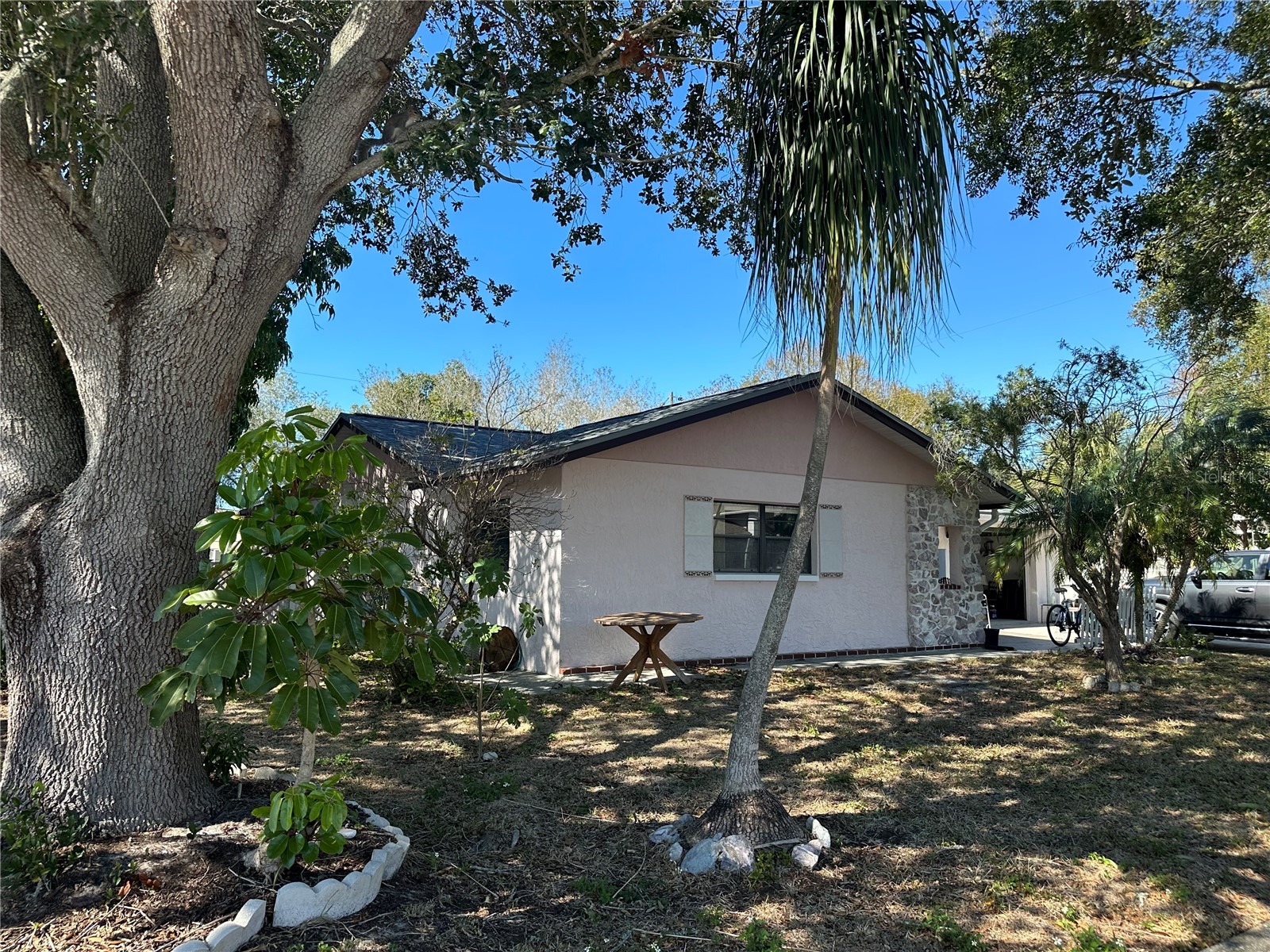 719 Charlotte Avenue Tarpon Springs FL 34689 TB8488730 image1