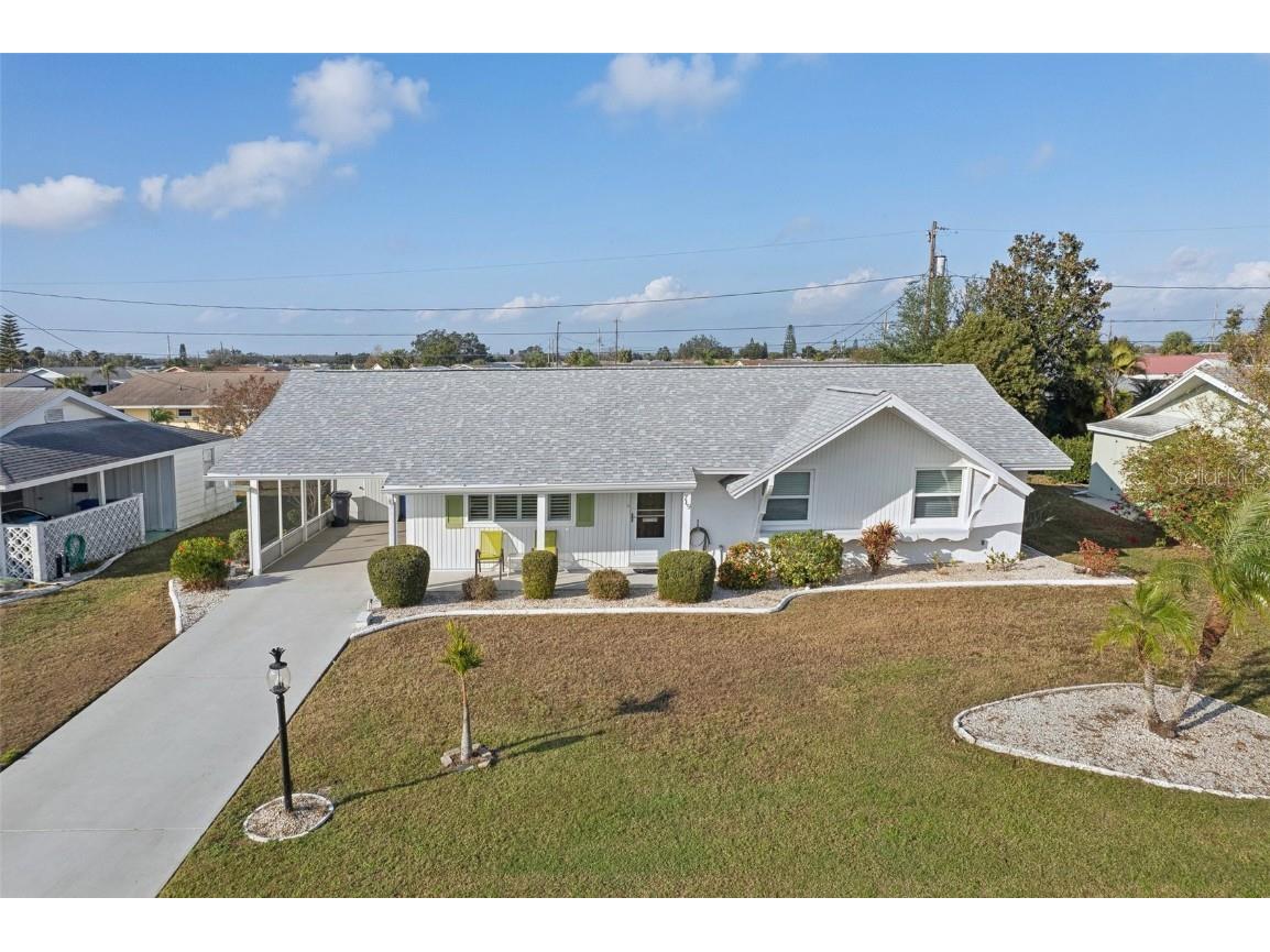 719 Indian Wells Avenue Sun City Center FL 33573 TB8332945 image1