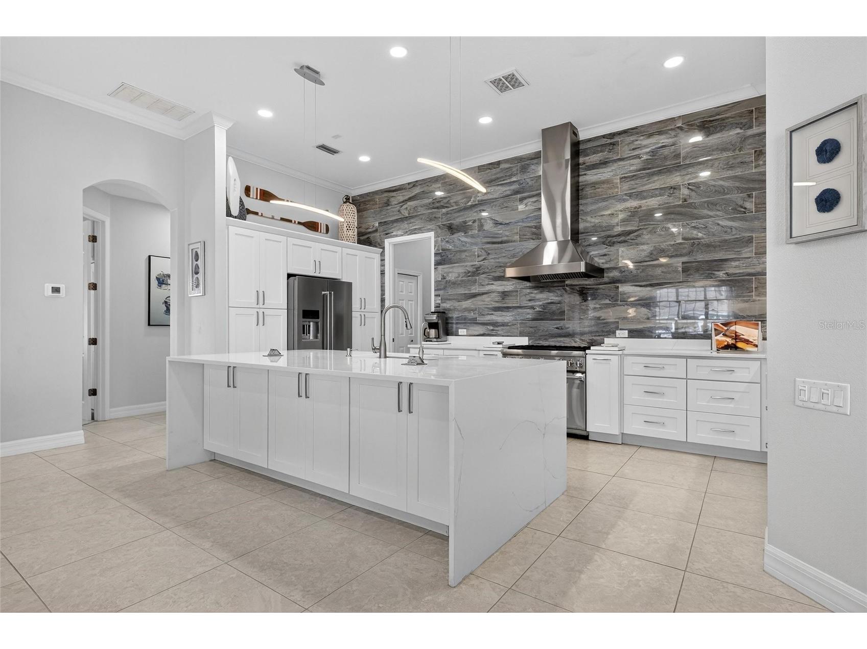 719 Islebay Drive Apollo Beach FL 33572 TB8450829 image34