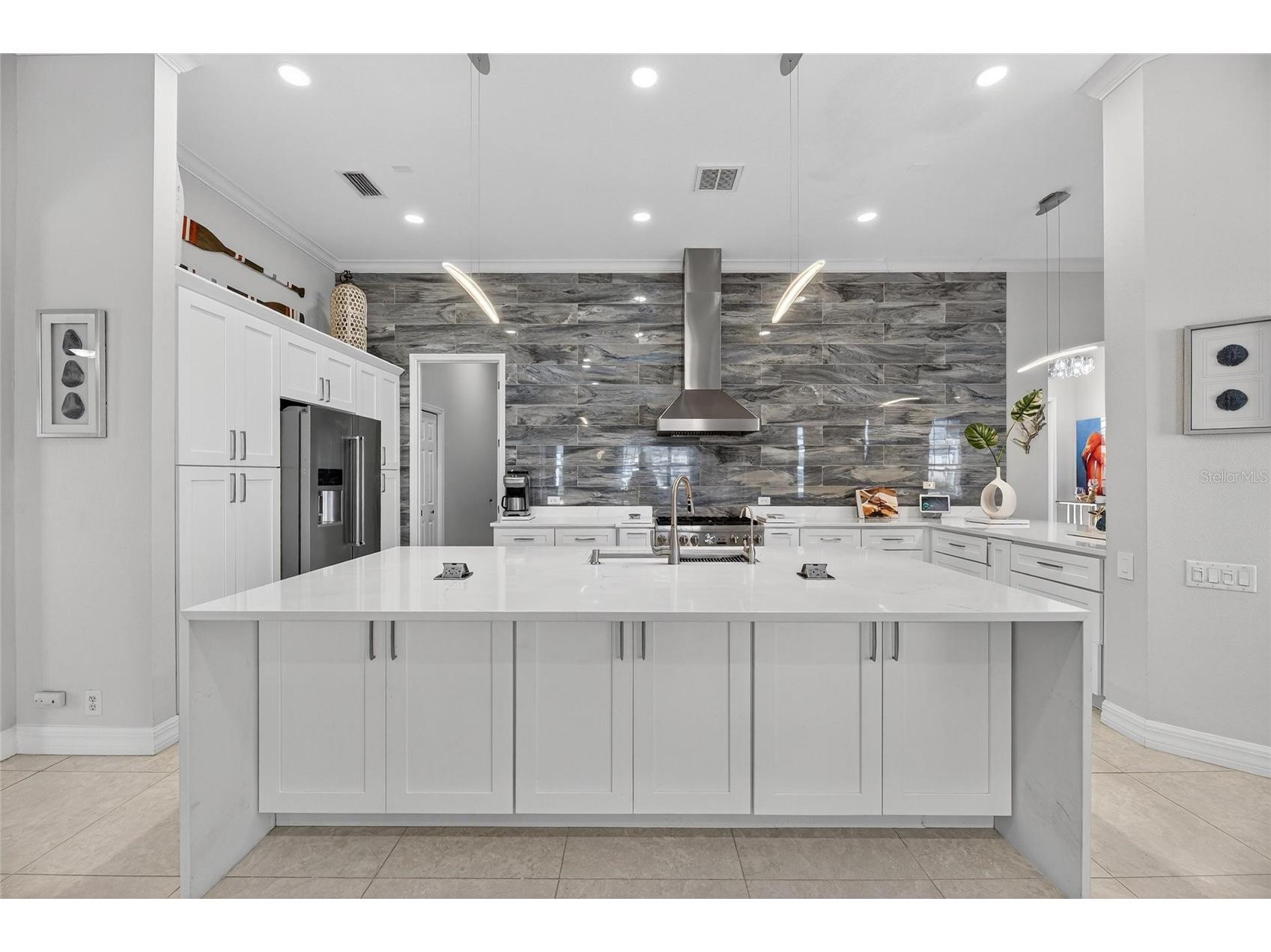 719 Islebay Drive Apollo Beach FL 33572 TB8450829 image35