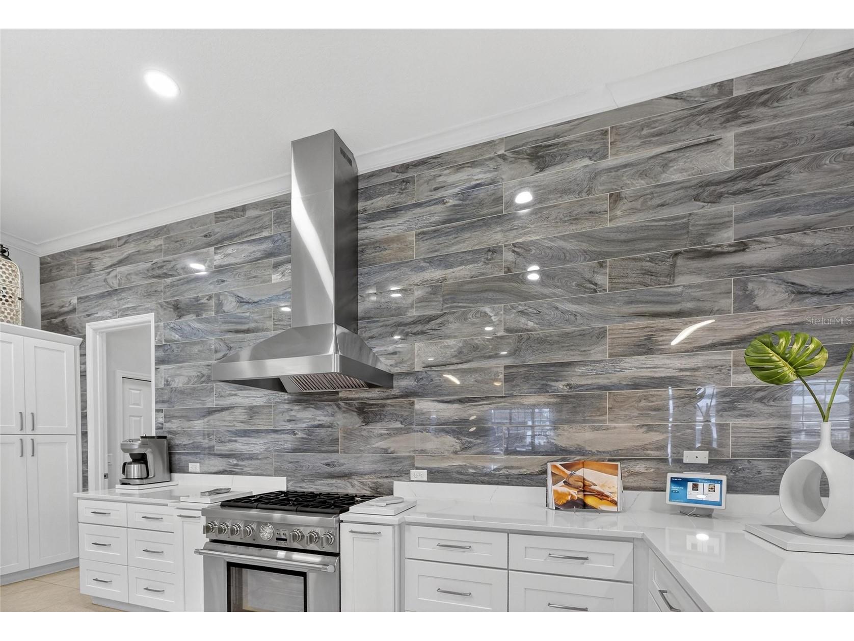 719 Islebay Drive Apollo Beach FL 33572 TB8450829 image42