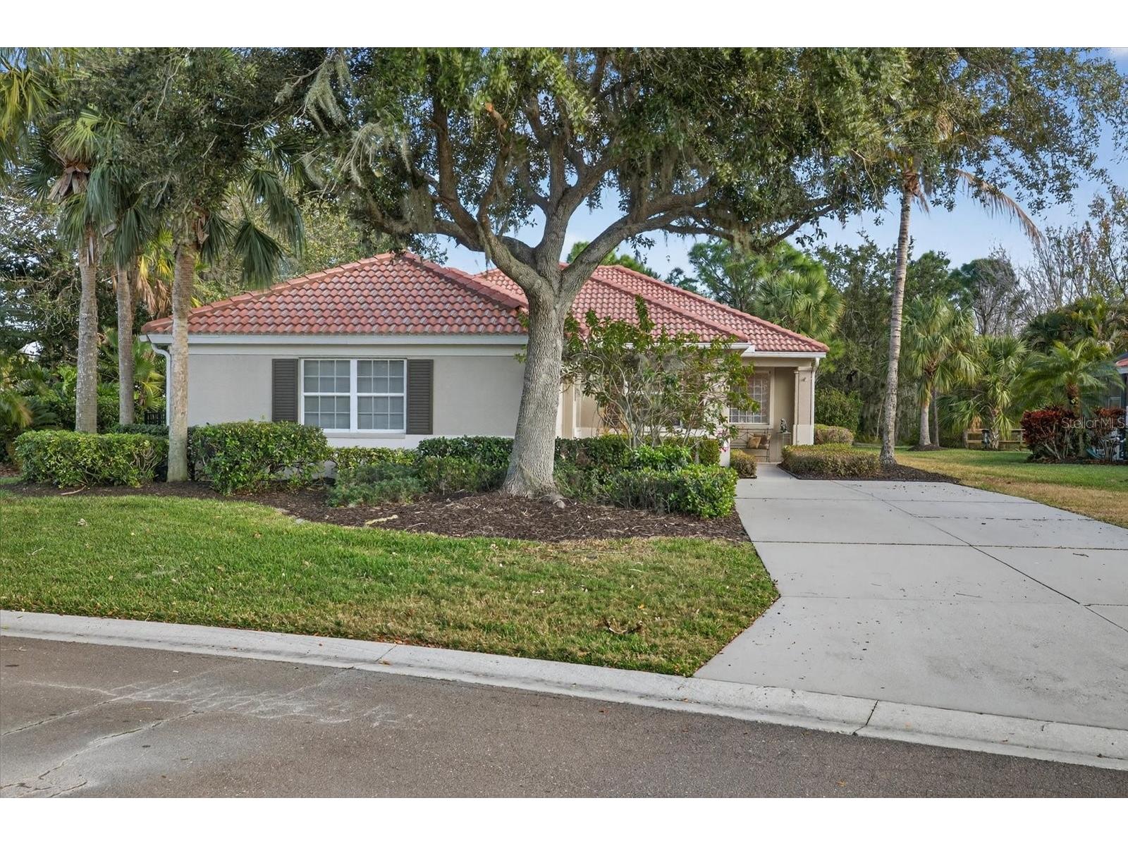 719 Misty Pond Court Bradenton FL 34212 A4682996 image3