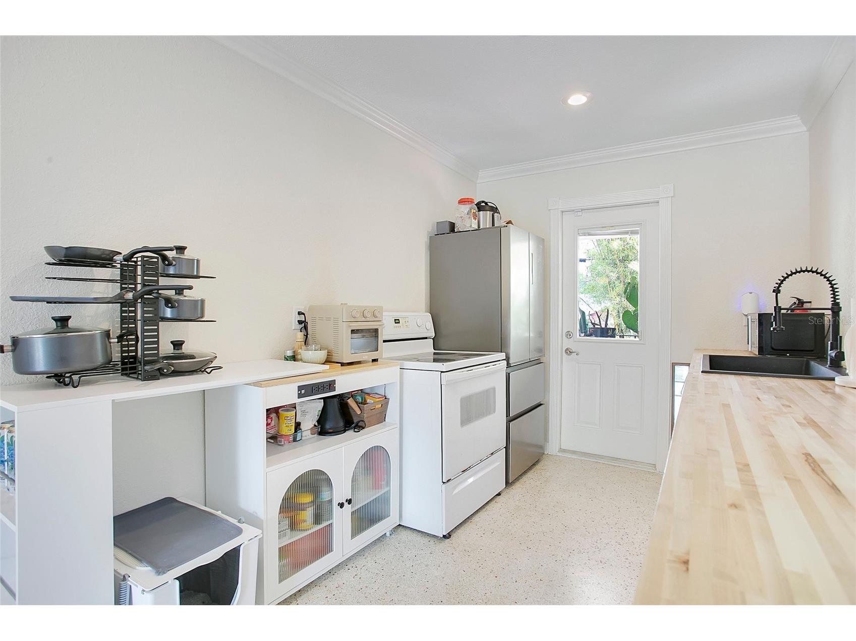 719 Mount Vernon Street #7 Orlando FL 32803 O6404110 image9