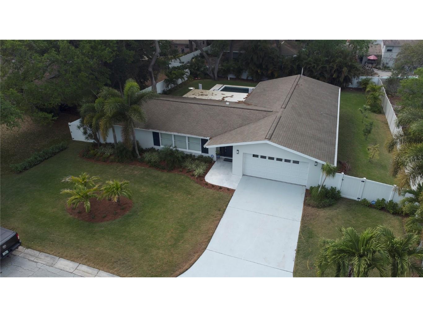 719 Oakridge Lane Belleair Bluffs FL 33770 U8243046 image1
