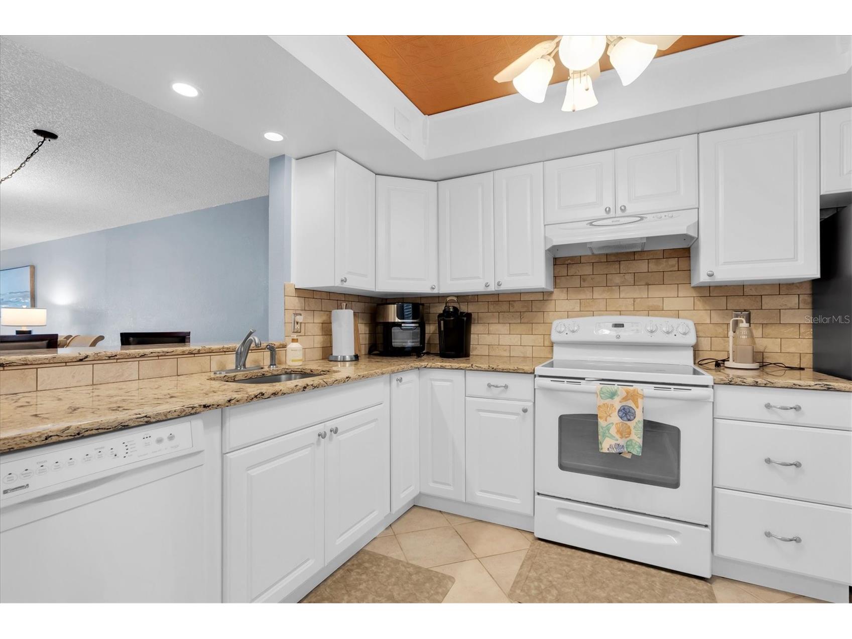 719 Pinellas Bayway S #110 Tierra Verde FL 33715 TB8512647 image13