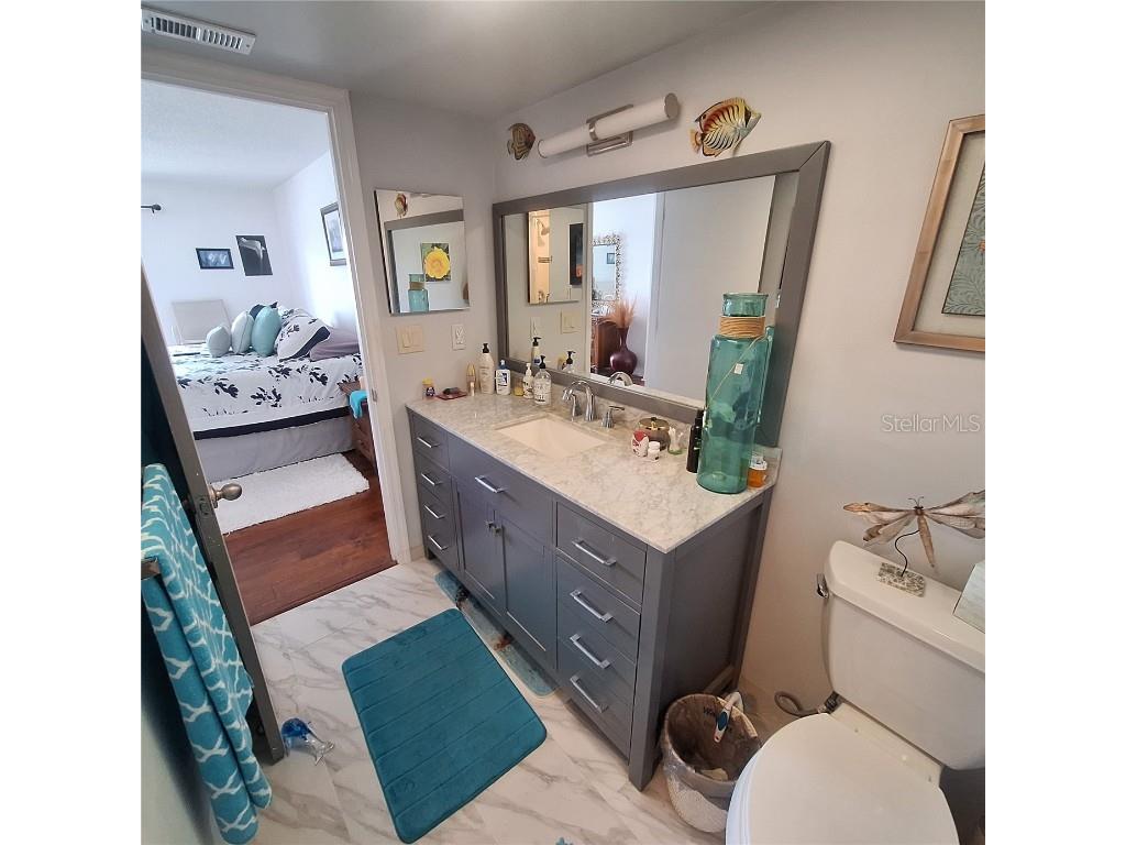 719 Pinellas Bayway S #203 Tierra Verde FL 33715 TB8409070 image14