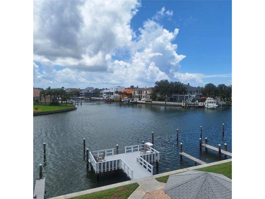 719 Pinellas Bayway S #203 Tierra Verde FL 33715 TB8409070 image20