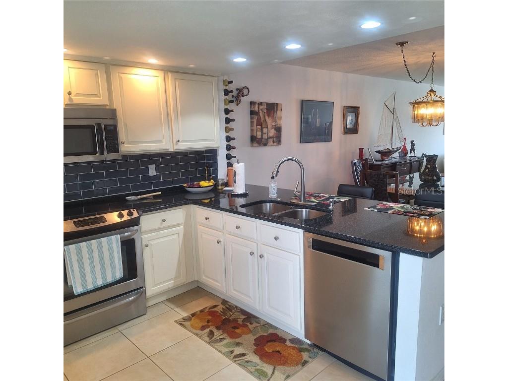 719 Pinellas Bayway S #203 Tierra Verde FL 33715 TB8409070 image24