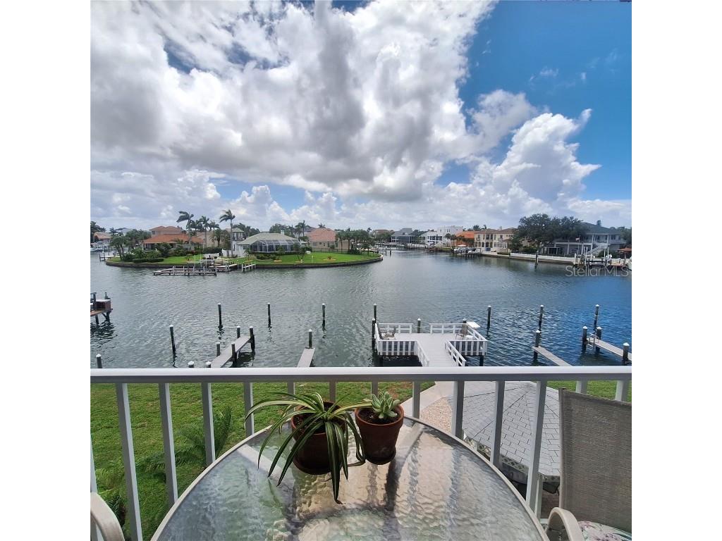 719 Pinellas Bayway S #203 Tierra Verde FL 33715 TB8409070 image7