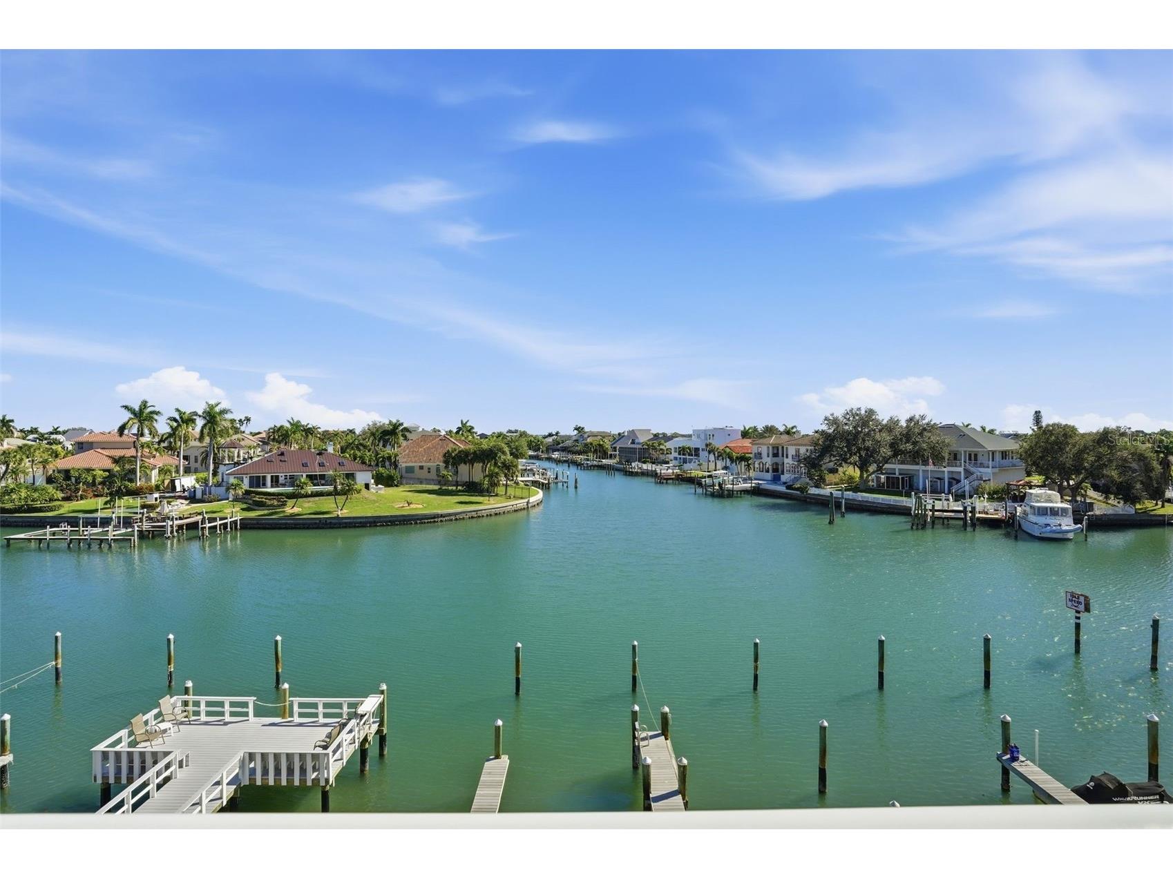 719 Pinellas Bayway S #305 Tierra Verde FL 33715 TB8464075 image1