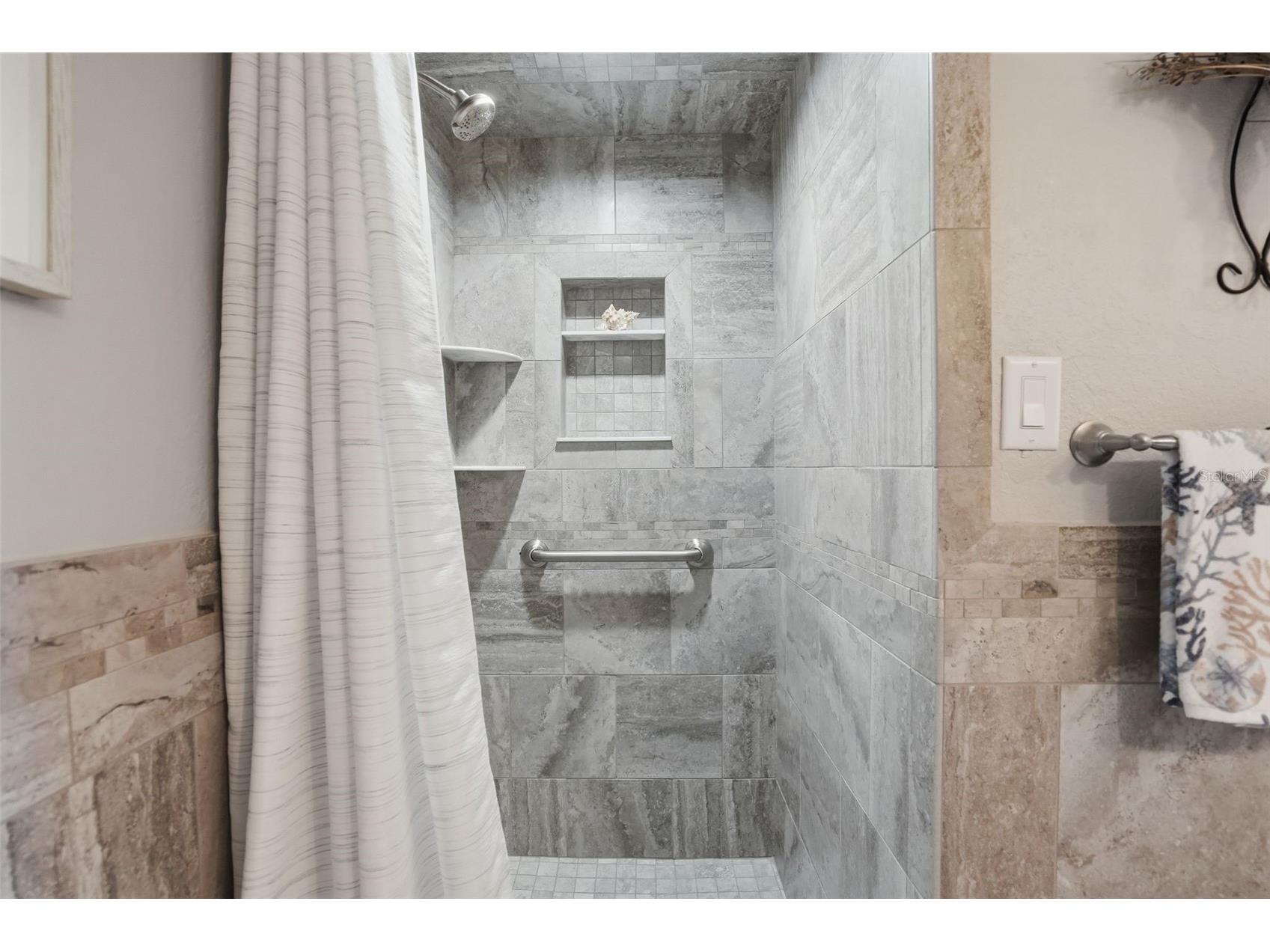 719 Pinellas Bayway S #305 Tierra Verde FL 33715 TB8464075 image13