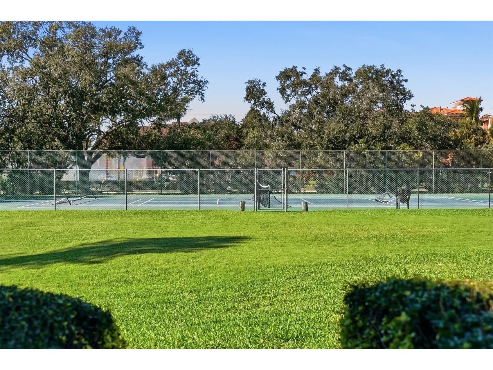 719 Pinellas Bayway S #305 Tierra Verde FL 33715 TB8464075 image18