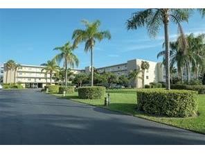719 Pinellas Bayway S #305 Tierra Verde FL 33715 TB8464075 image2