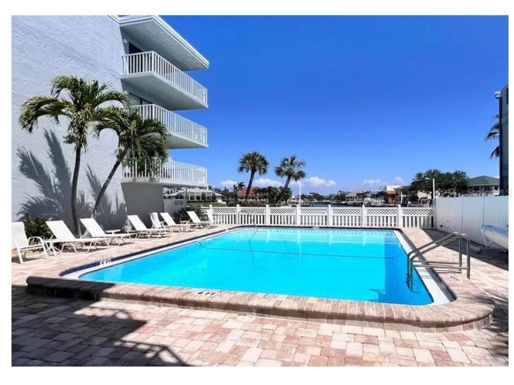 719 Pinellas Bayway S #305 Tierra Verde FL 33715 TB8464075 image32