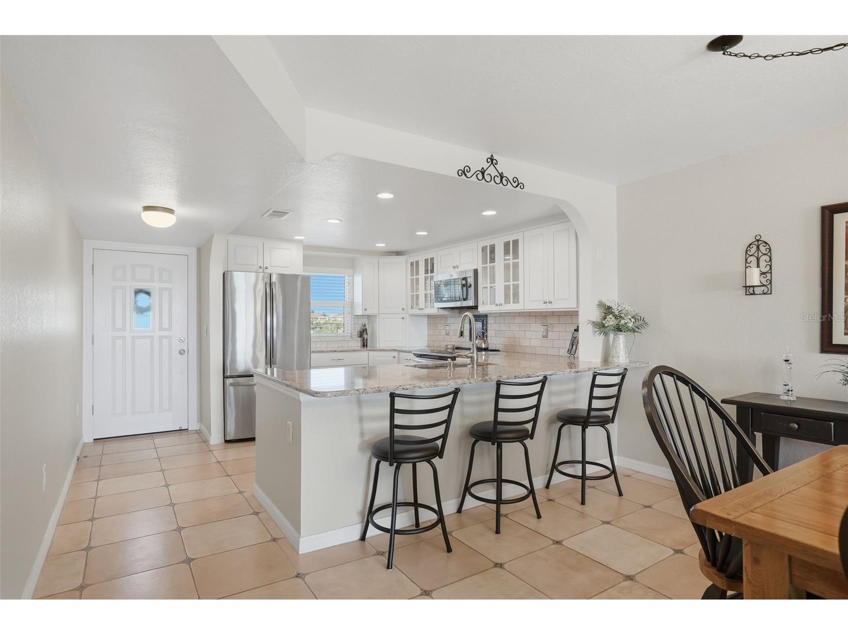 719 Pinellas Bayway S #305 Tierra Verde FL 33715 TB8464075 image4