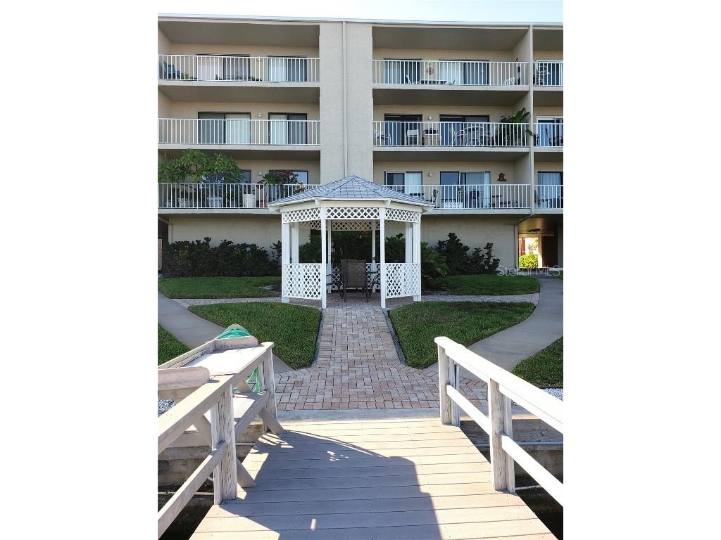 719 Pinellas Bayway S #308 Saint Petersburg FL 33715 U8244770 image1