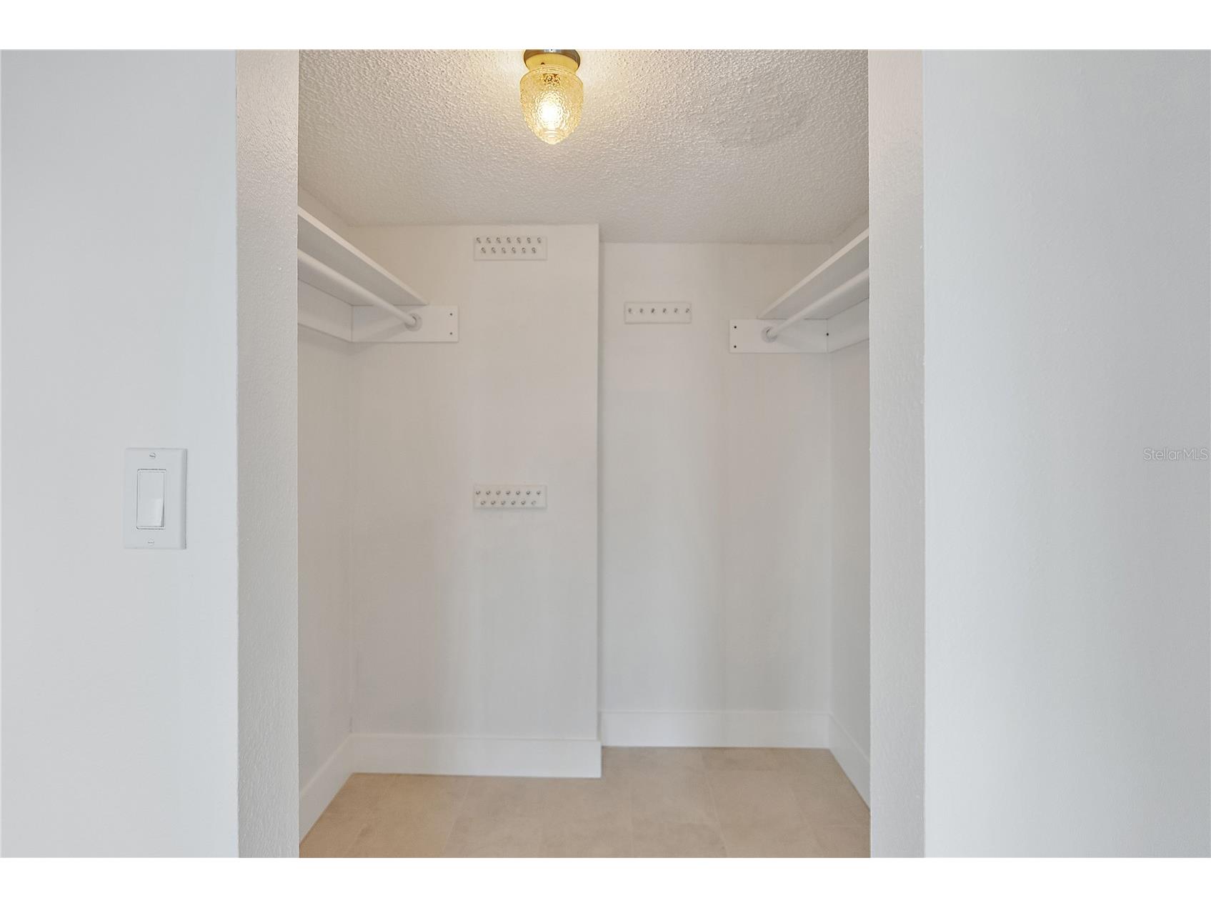 719 Pinellas Bayway S #311 Tierra Verde FL 33715 TB8437735 image16