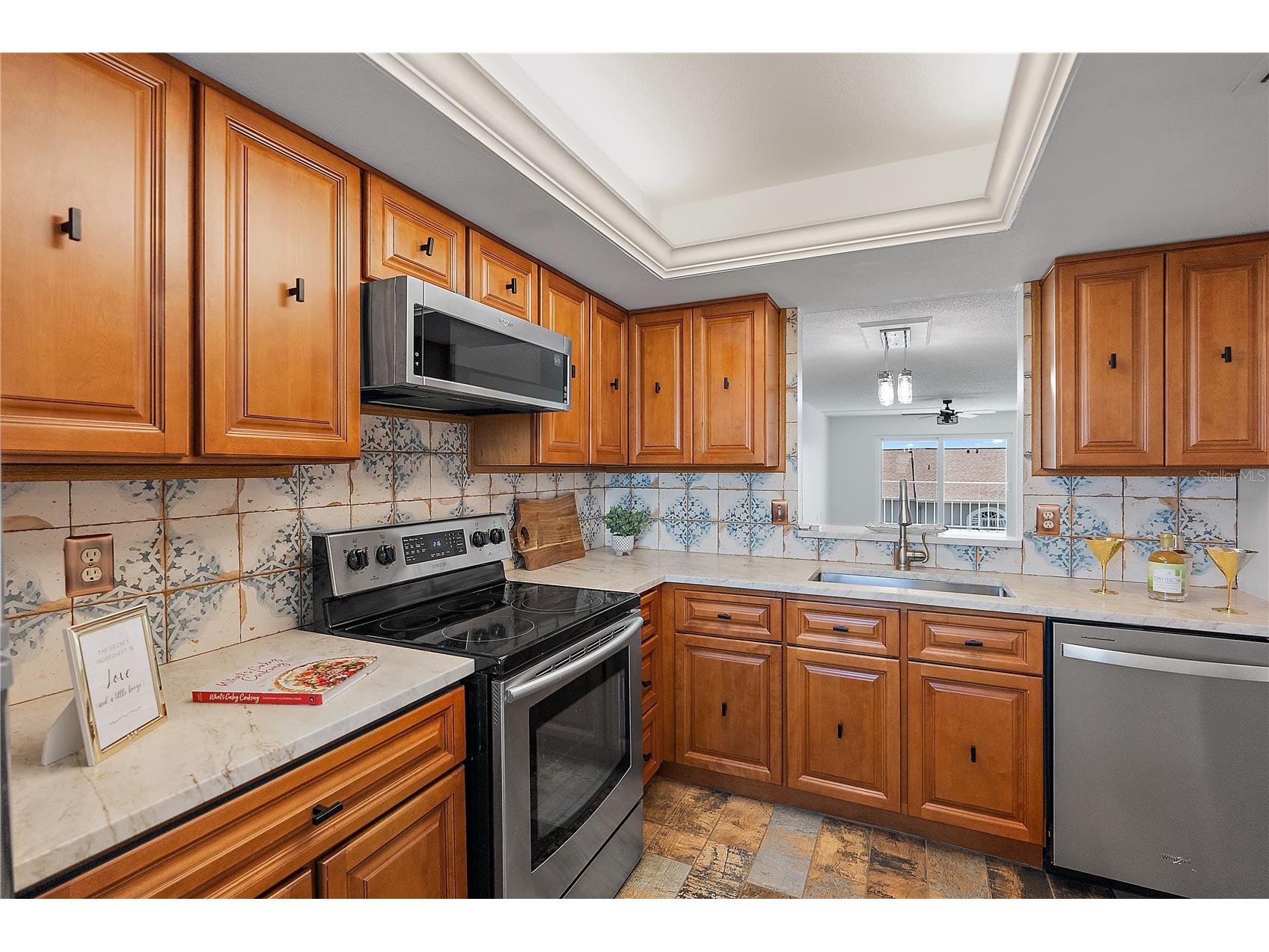 719 Pinellas Bayway S #311 Tierra Verde FL 33715 TB8437735 image3