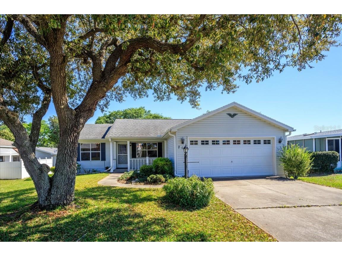 719 Prado Drive Lady Lake FL 32159 U8195160 image1