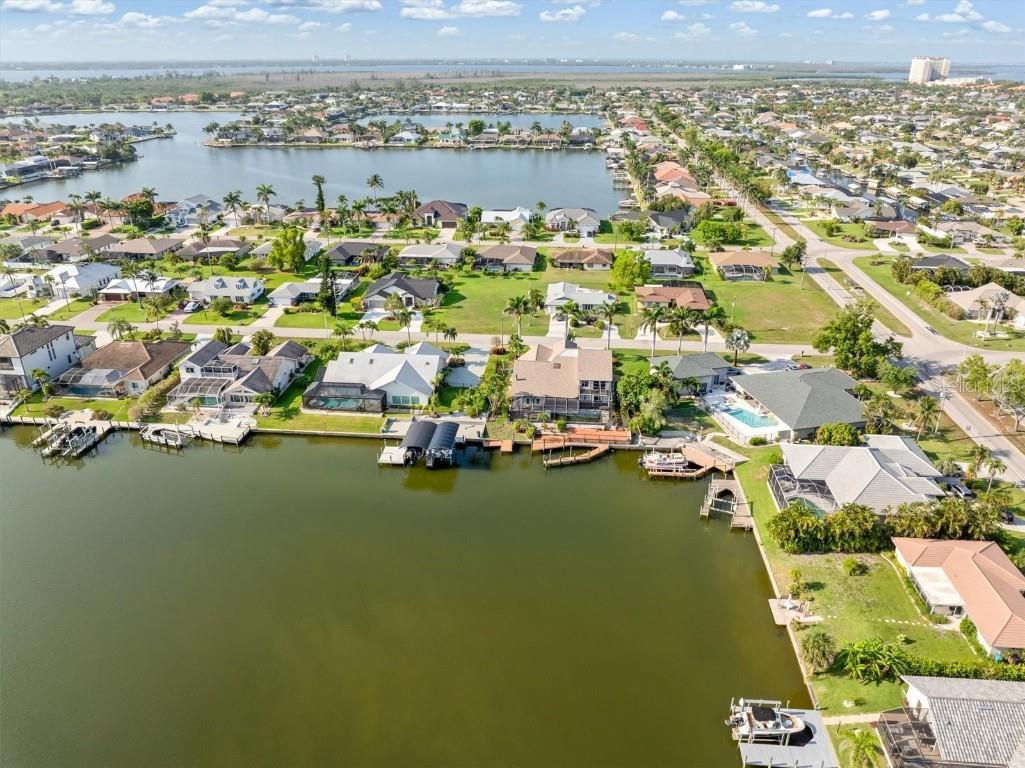 719 SW 51st Terrace Cape Coral FL 33914 - Thunderbird Lake C7510368 image33