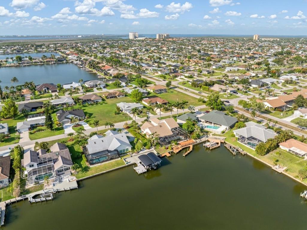 719 SW 51st Terrace Cape Coral FL 33914 - Thunderbird Lake C7510368 image35