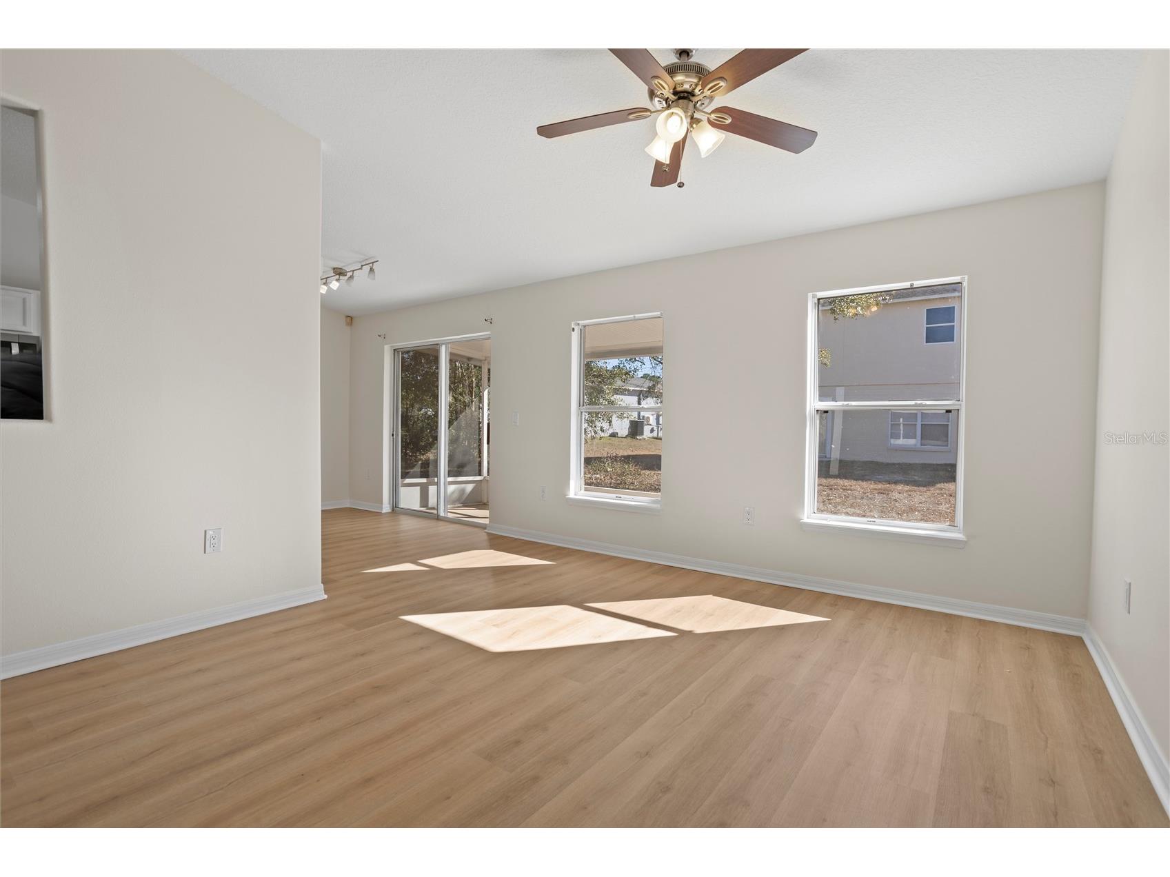 719 Waxwing Court Kissimmee FL 34759 O6368367 image6