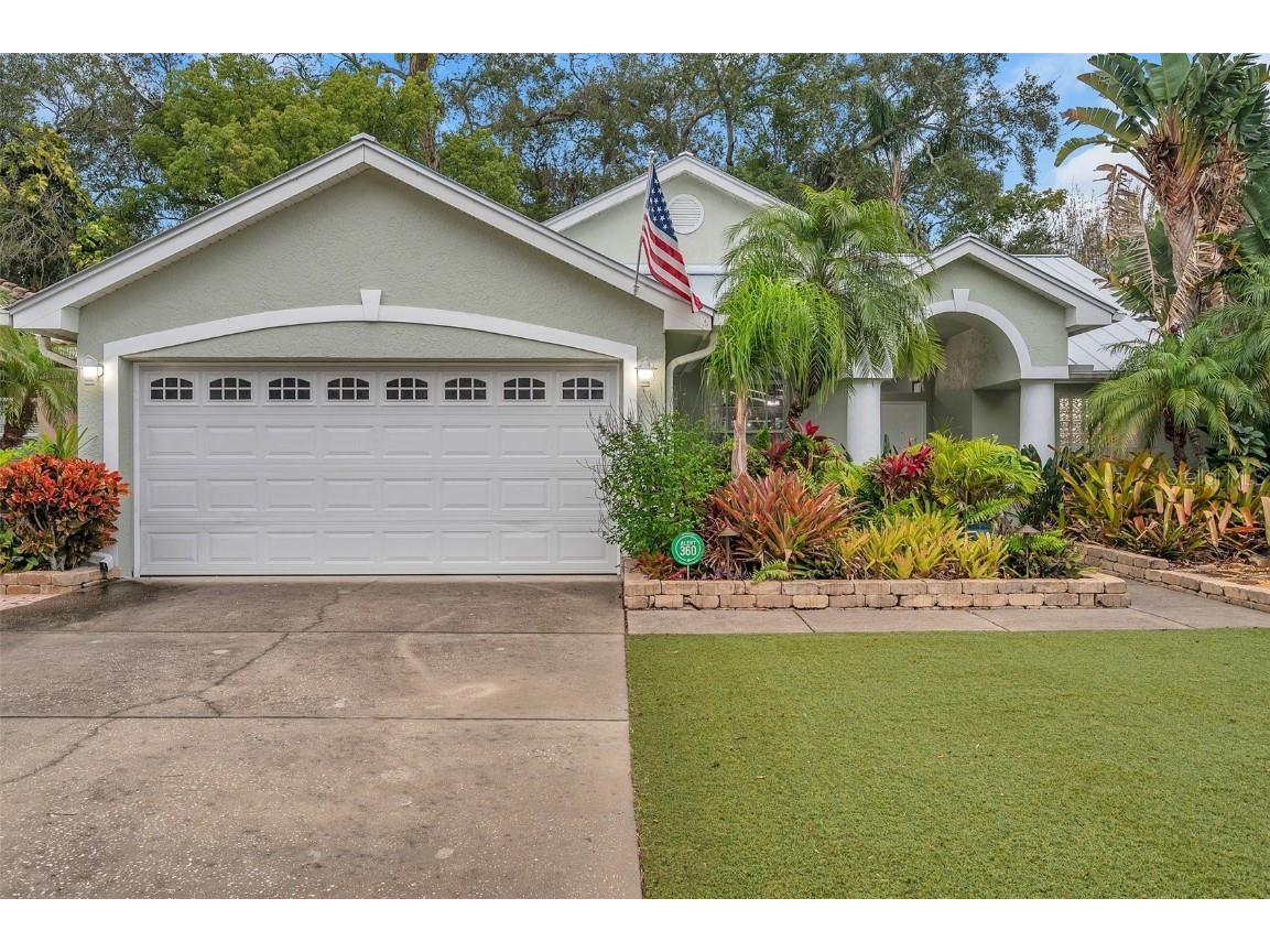 719 Wildflower Drive Palm Harbor FL 34683 W7865803 image1