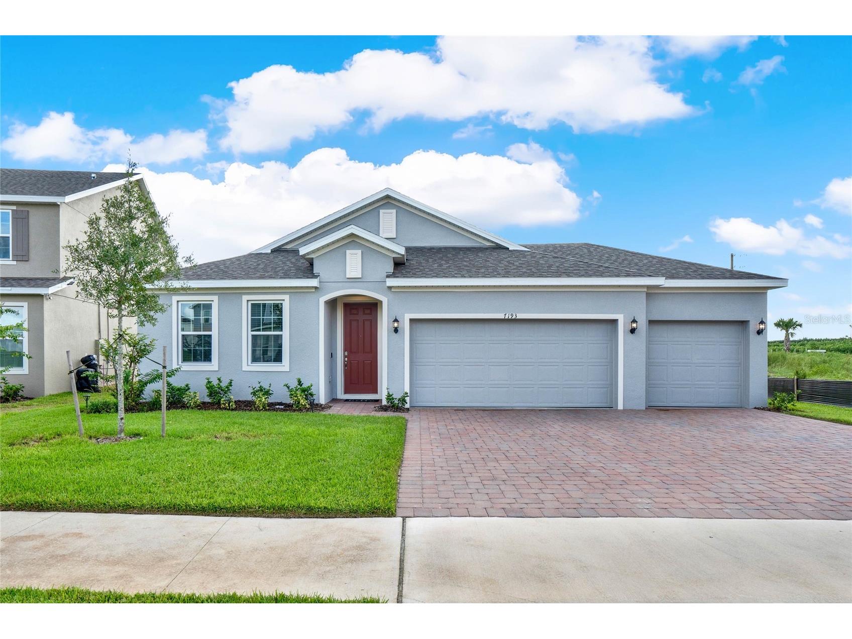 7193 Dilly Lake Avenue Groveland FL 34736 O6387623 image1