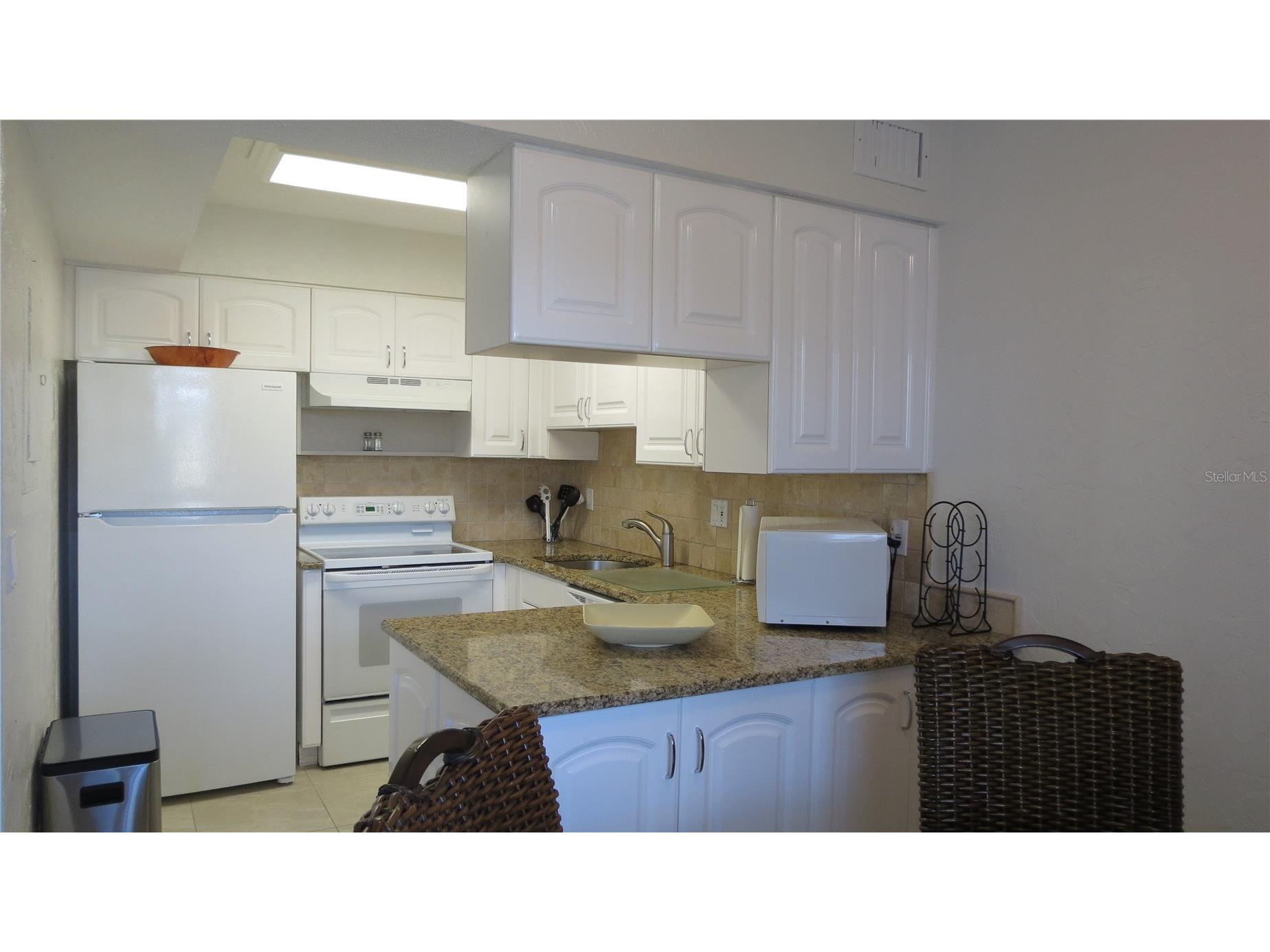 7193 W Country Club Drive N #138 Sarasota FL 34243 A4682681 image13