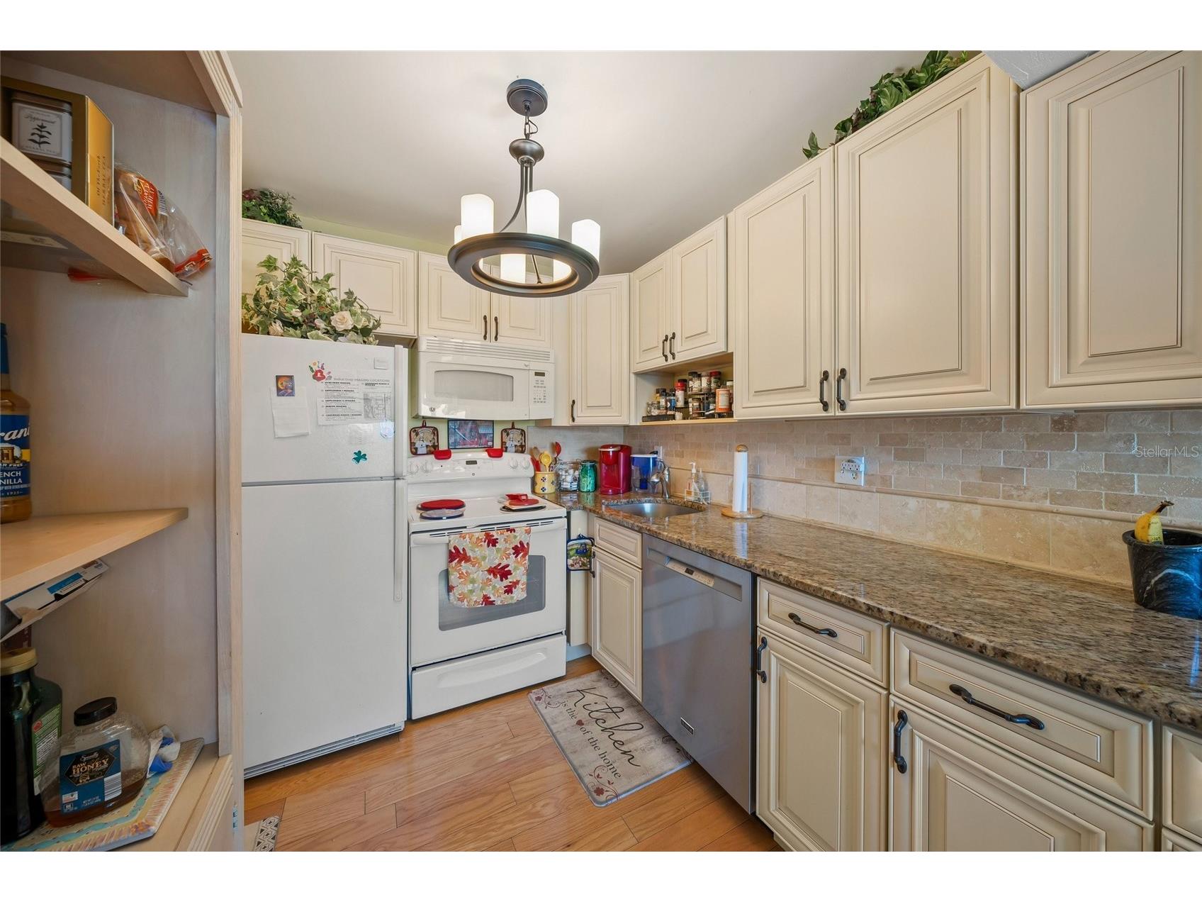 7193 W Country Club Drive N #237 Sarasota FL 34243 A4693603 image18