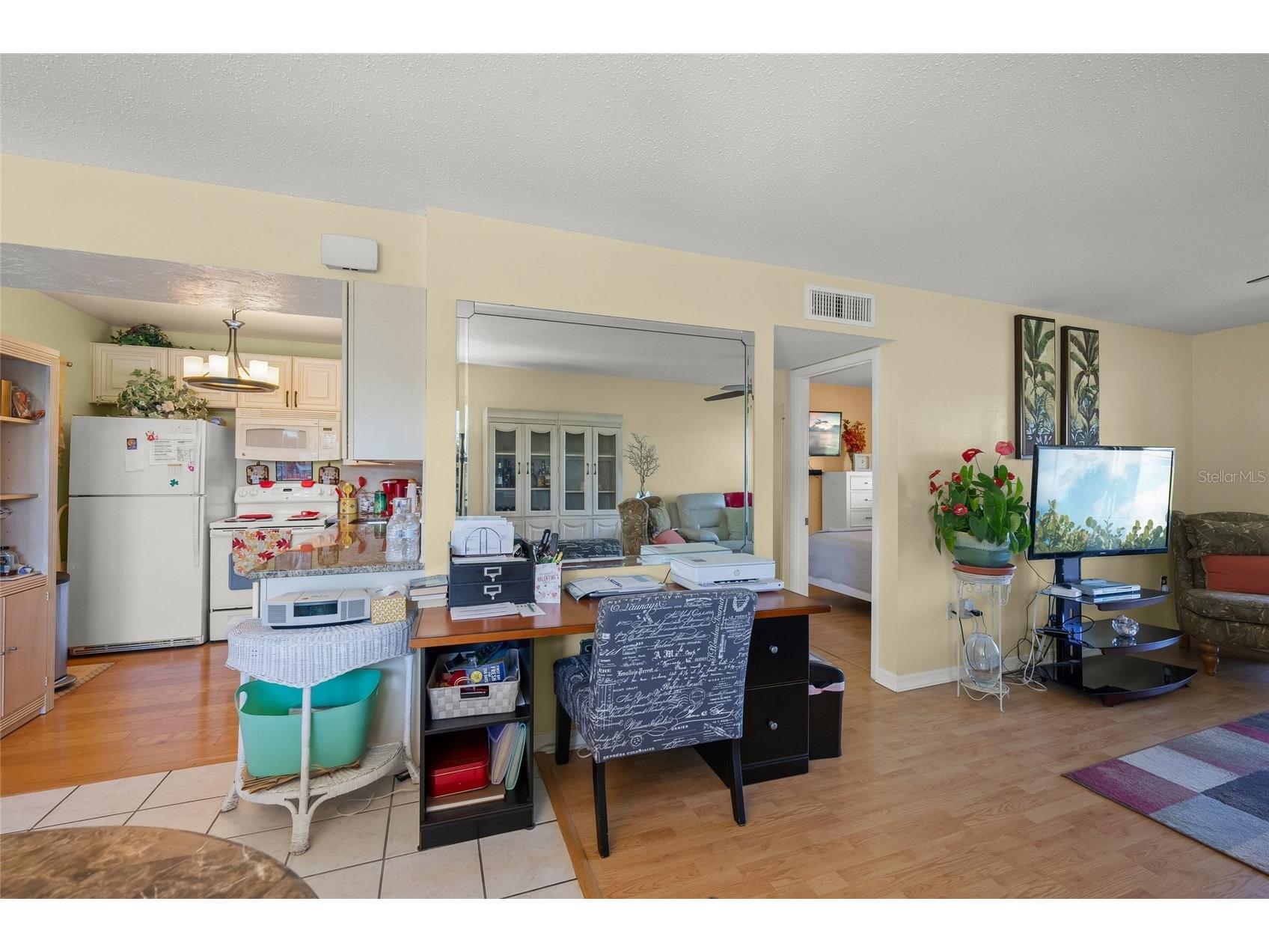 7193 W Country Club Drive N #237 Sarasota FL 34243 A4693603 image21