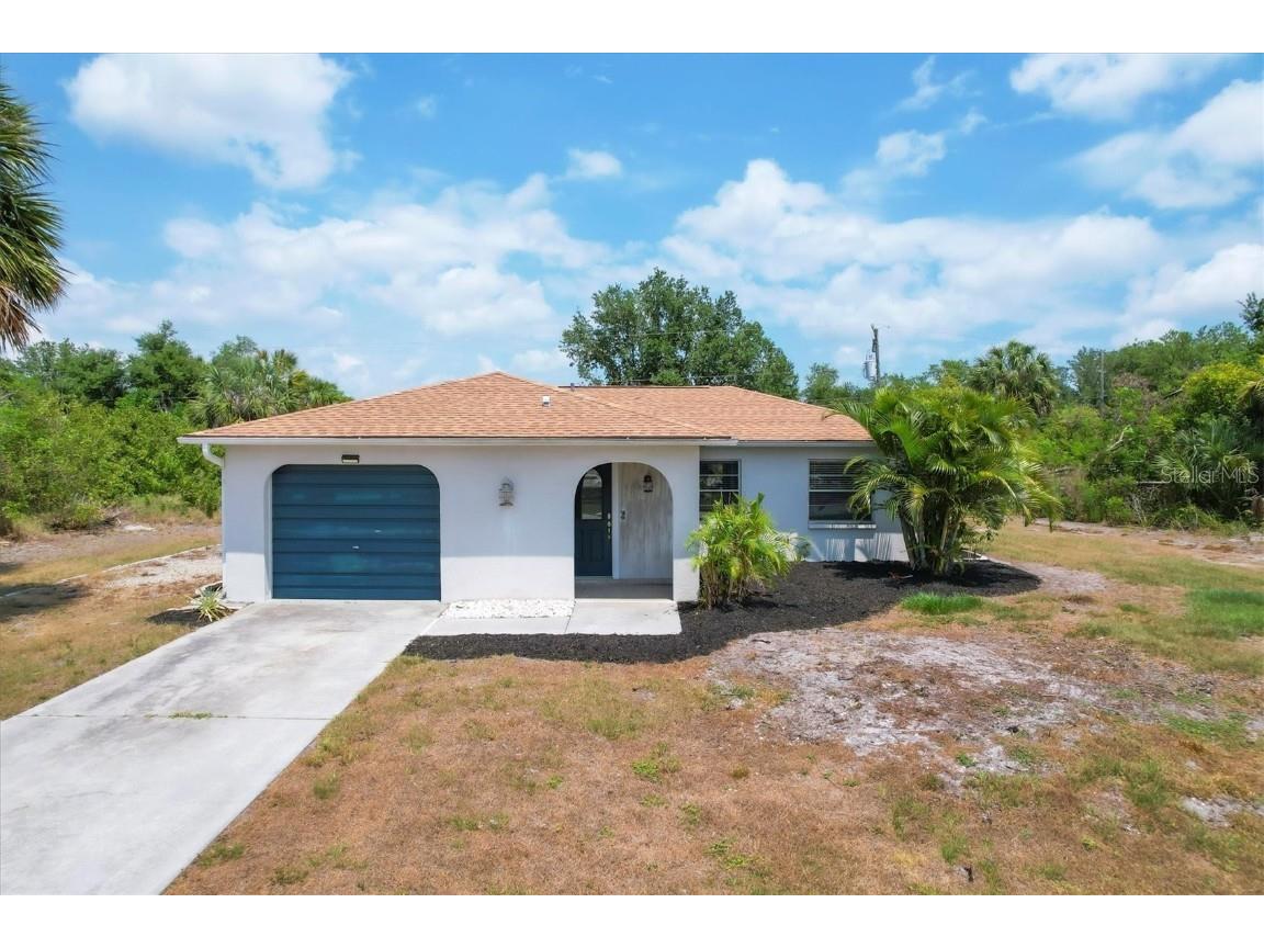 7194 Plantation Street Englewood FL 34224 D6136480 image1