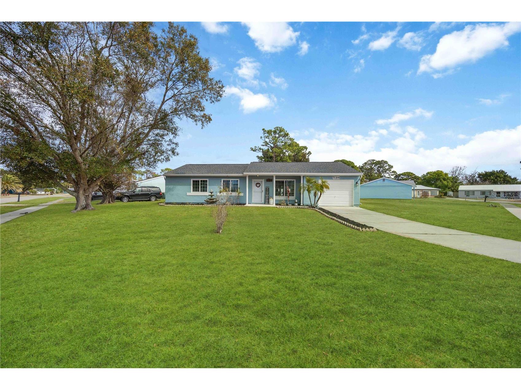 7194 Regal Court North Port FL 34287 N6142828 image1