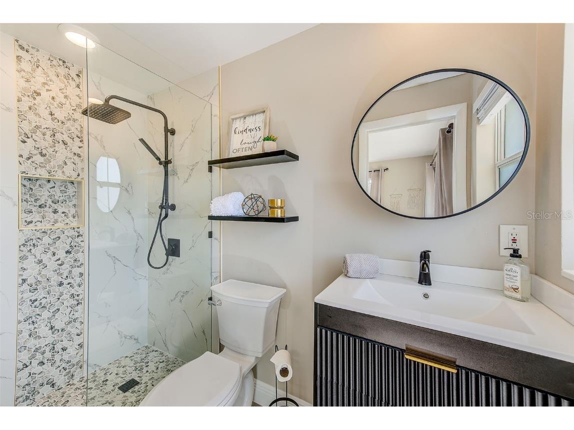 7195 Augusta Boulevard Seminole FL 33777 TB8449487 image17