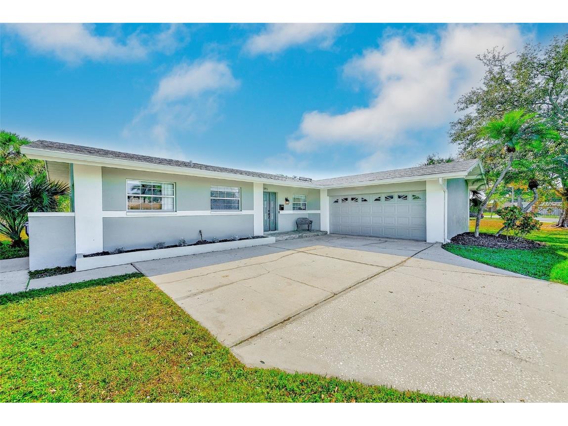 7195 Augusta Boulevard Seminole FL 33777 TB8449487 image2