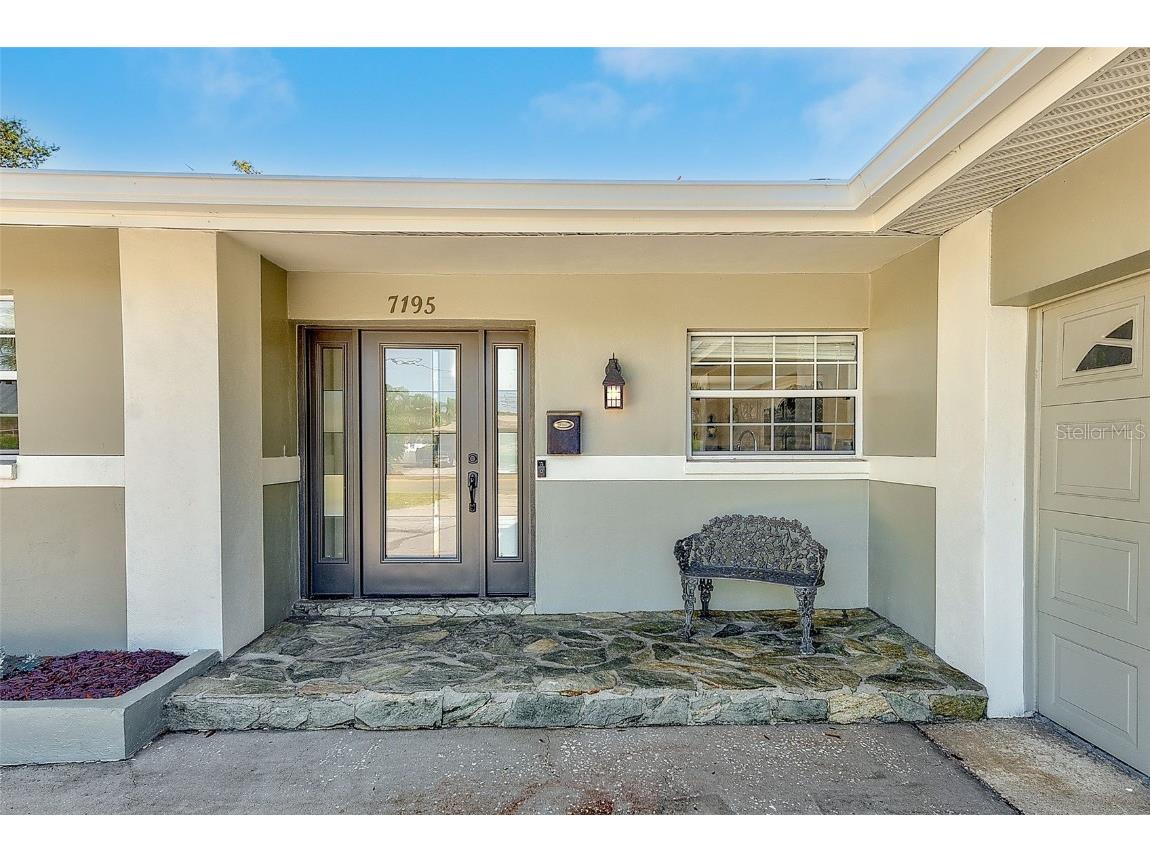 7195 Augusta Boulevard Seminole FL 33777 TB8449487 image3