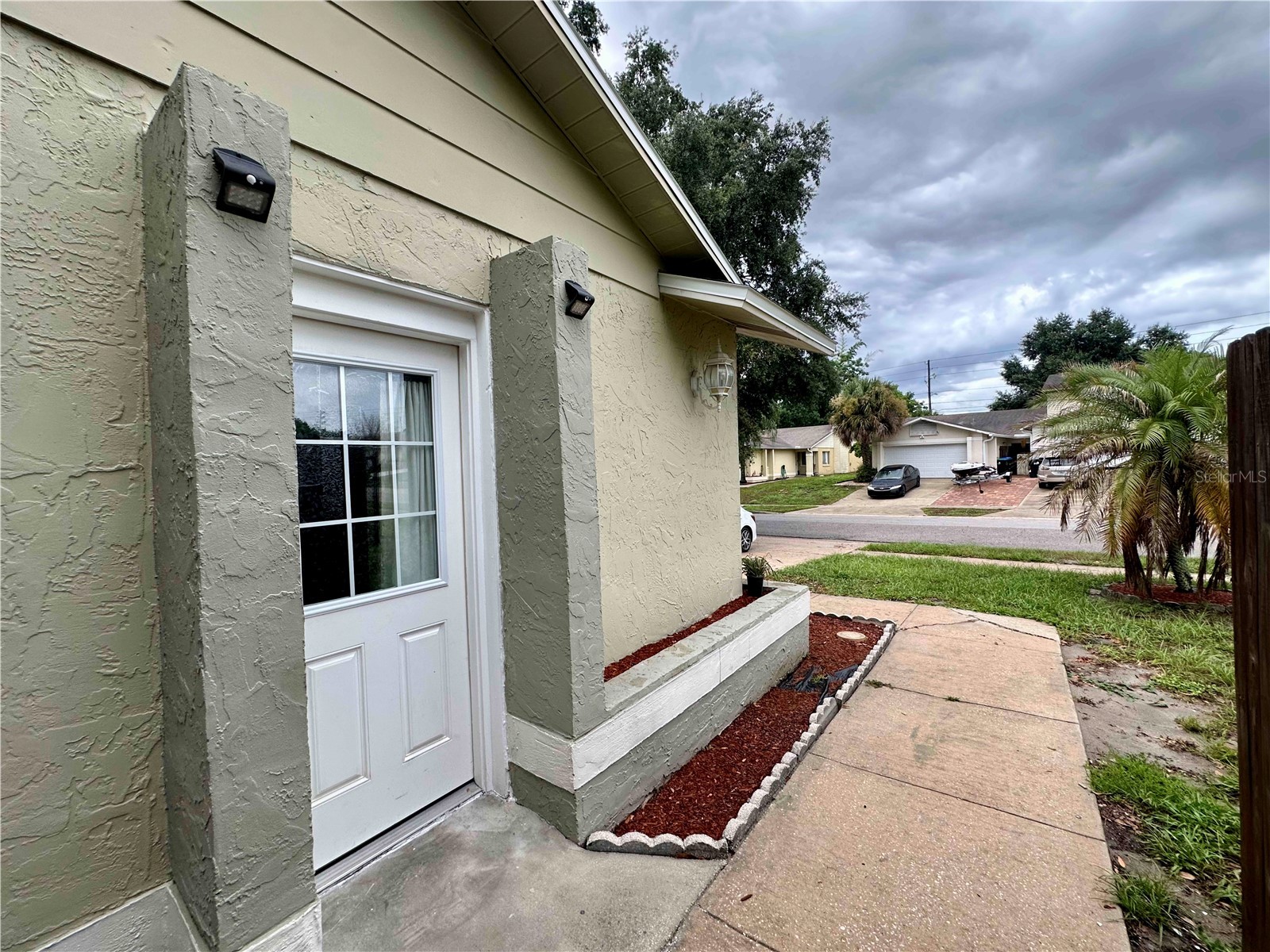 7196 Harbor Heights Circle #A Orlando FL 32835 W7887283 image2