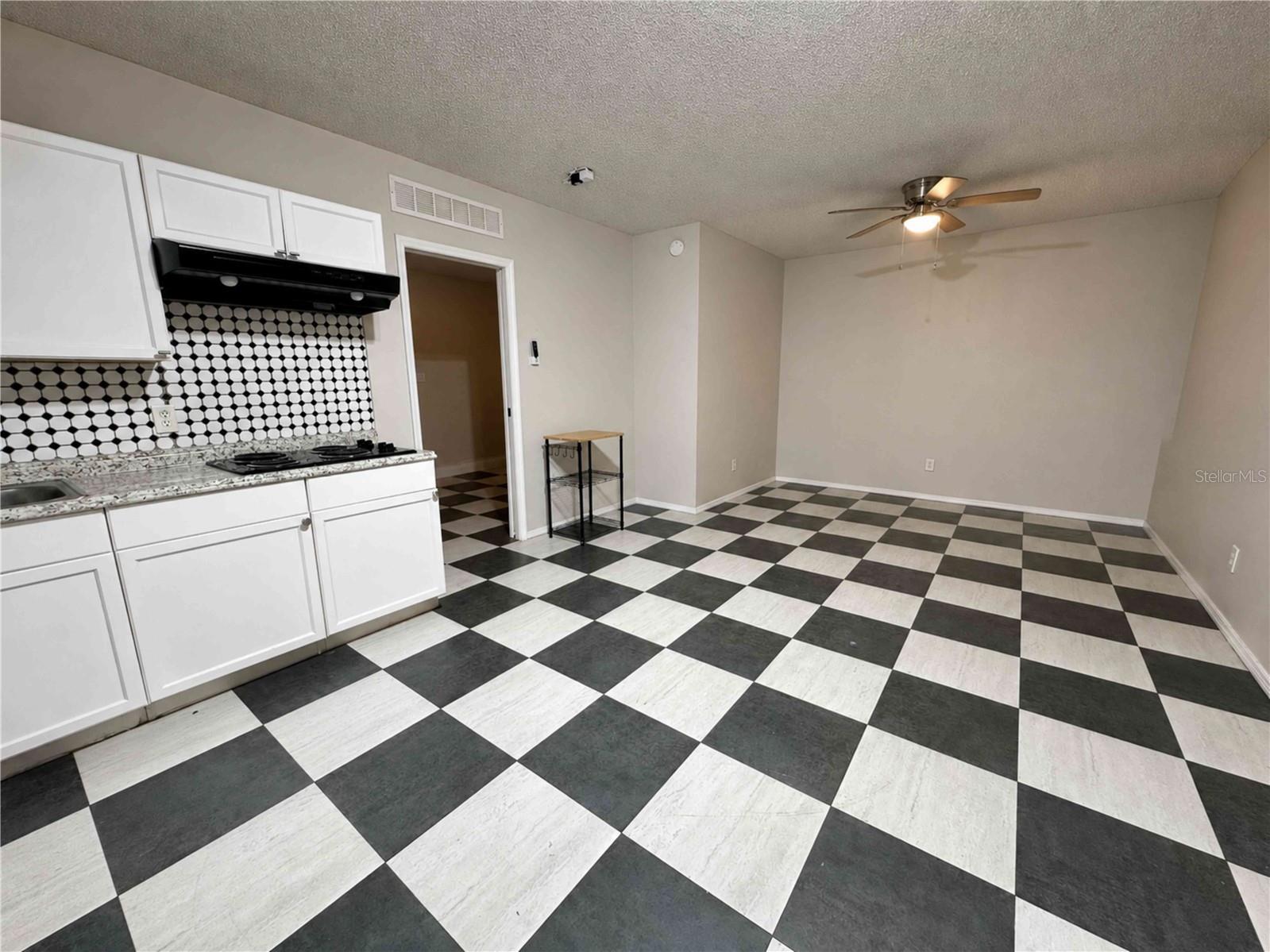7196 Harbor Heights Circle #A Orlando FL 32835 W7887283 image4