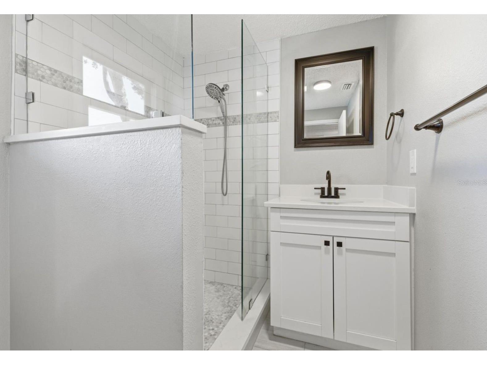 7198 121st Way N Seminole FL 33772 TB8482147 image14