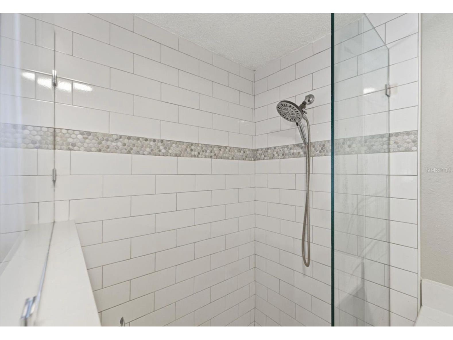 7198 121st Way N Seminole FL 33772 TB8482147 image15